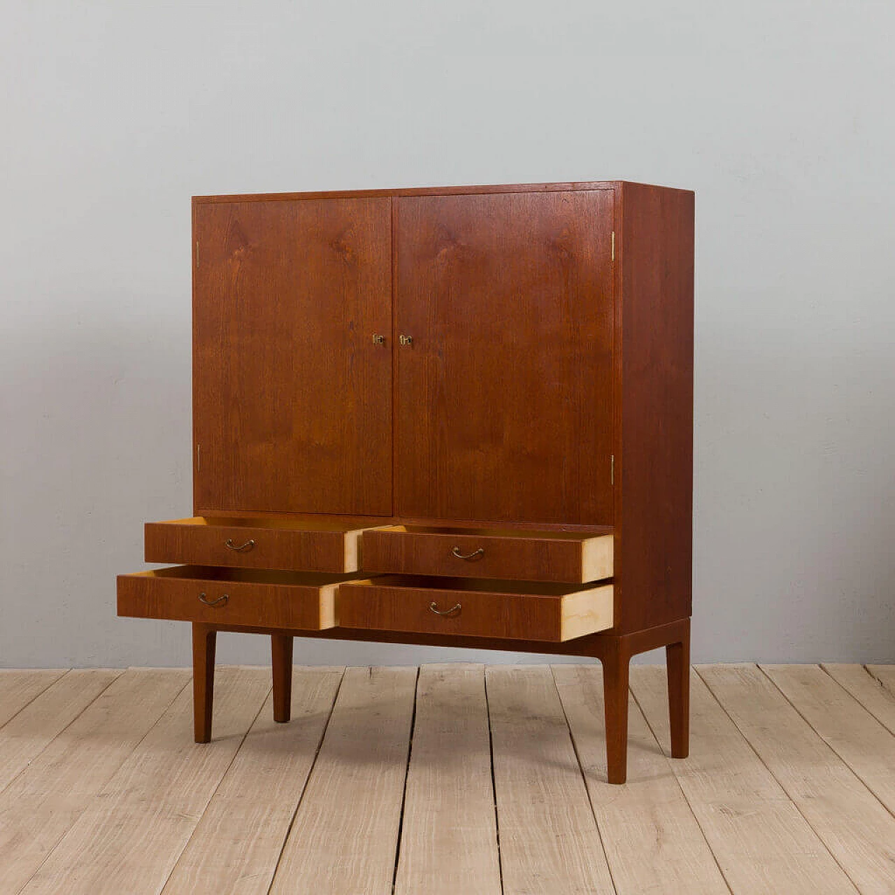 Teak linen cupboard by Thorald Madsen, 1950s 15