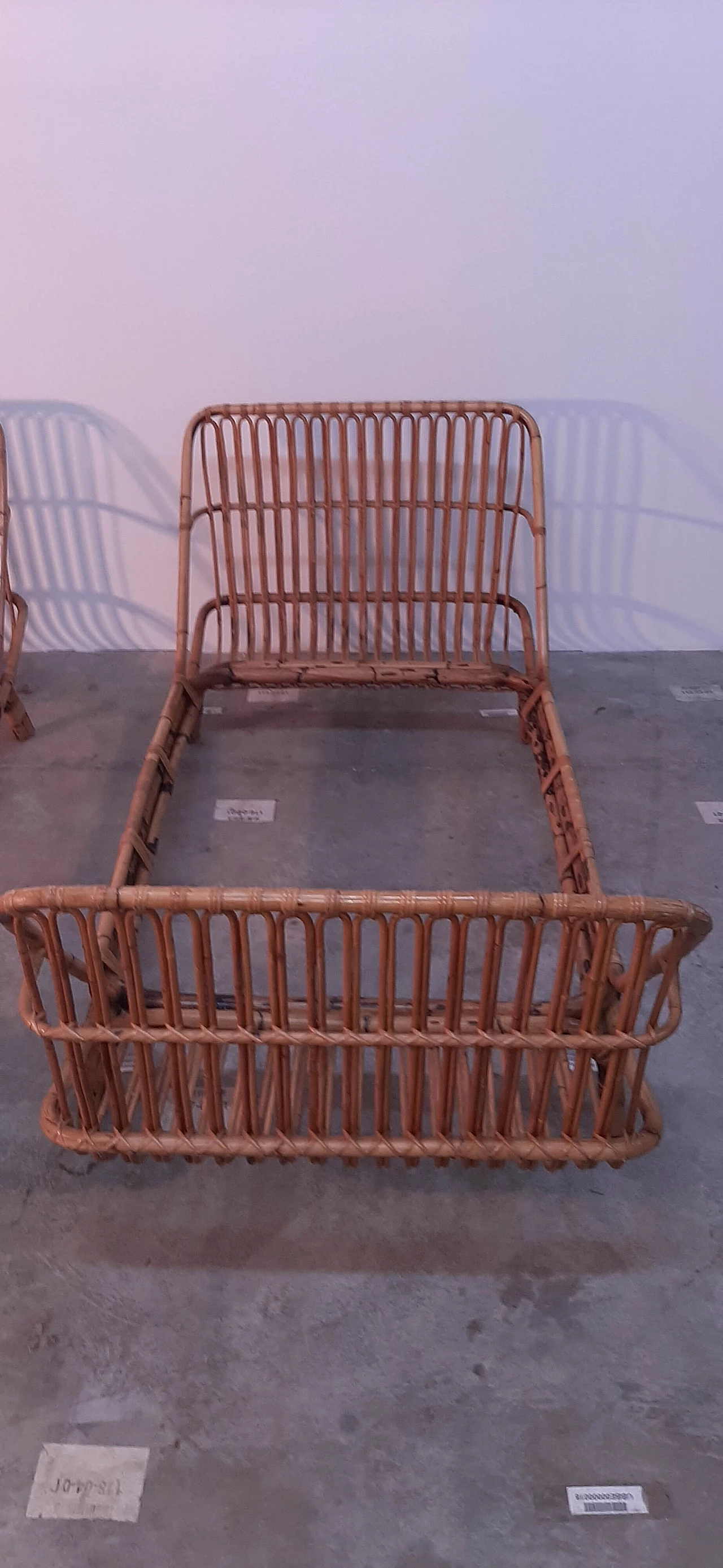 Coppia di letti in bamboo curvato attribuiti a Bonacina, anni '60 9