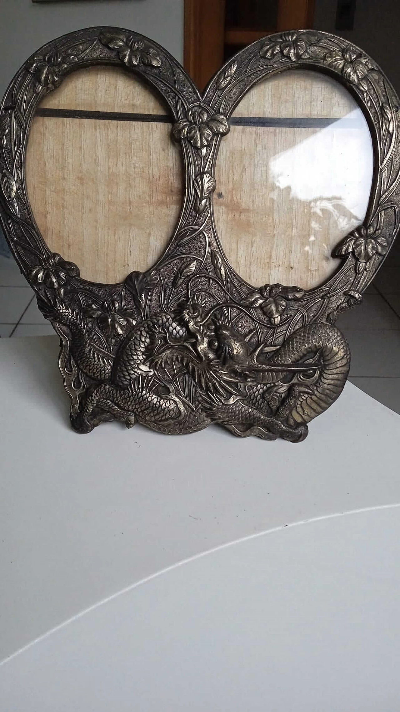 Metal and glass photo frame, 1920s 3