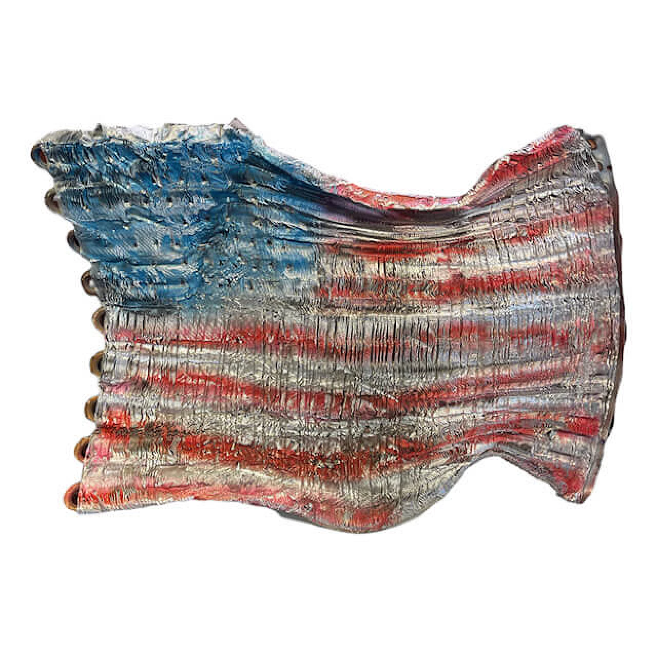 M'HORÒ sculpture depicting the American flag 1
