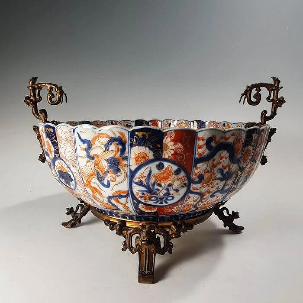 Arita porcelain centrepiece and bronze mount, 19th century 2