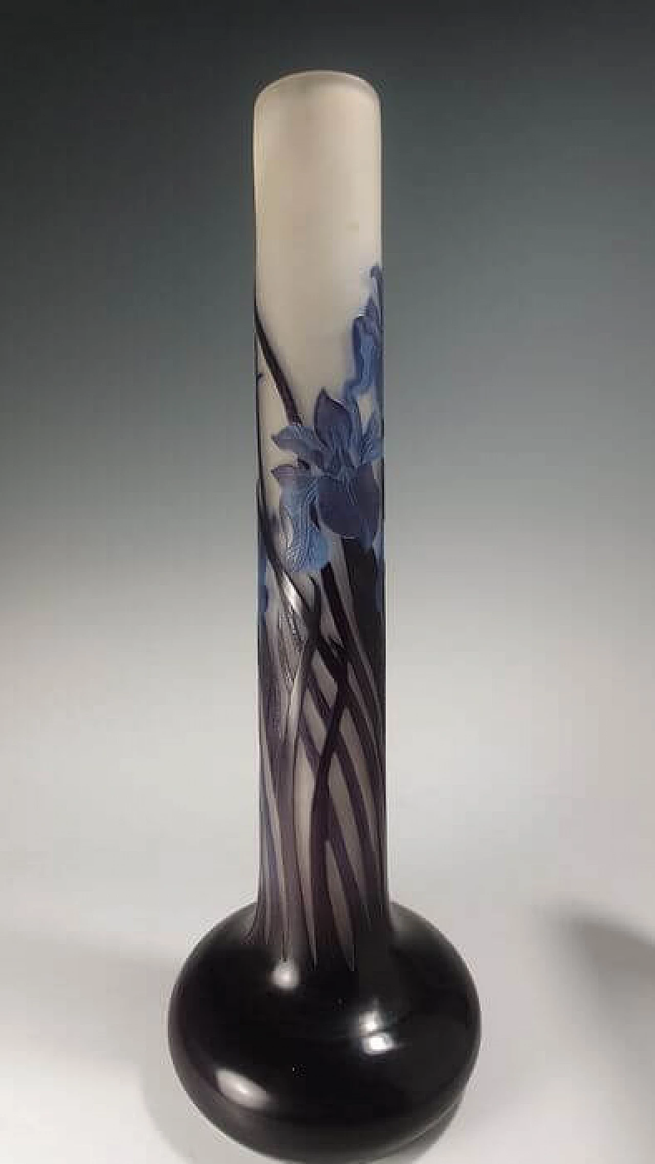 Gallé multilayer glass vase, 1920s 18