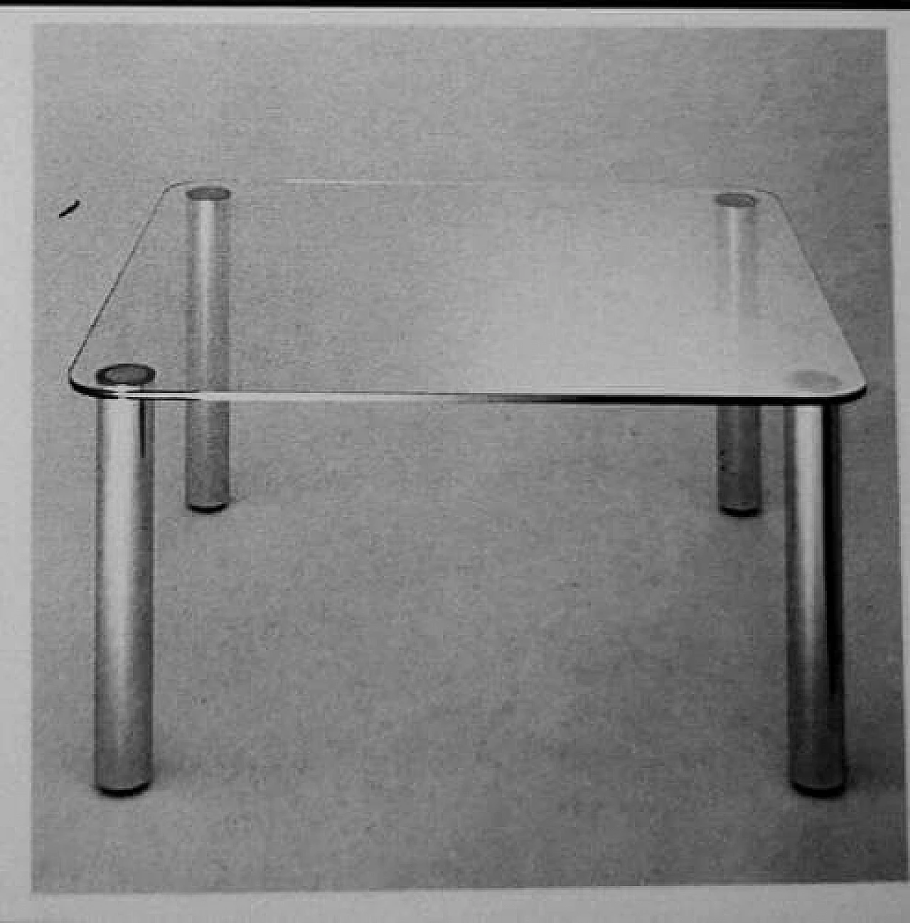 Tavolo Marcuso di Marco Zanuso in acciaio e cristallo, anni '70 2