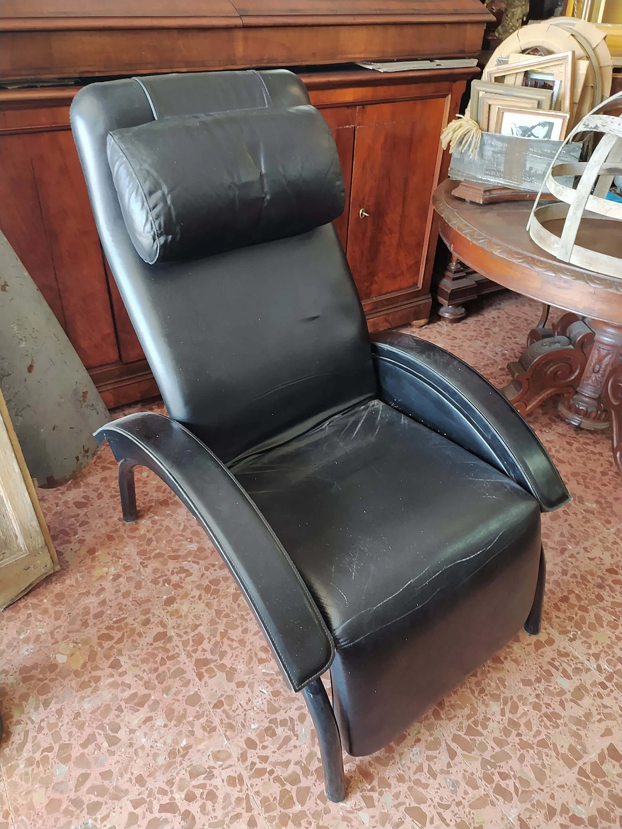 Reclining chaise longue armchair black leatherette, "Poltrona Sogno" Giovanardi, '80s 7