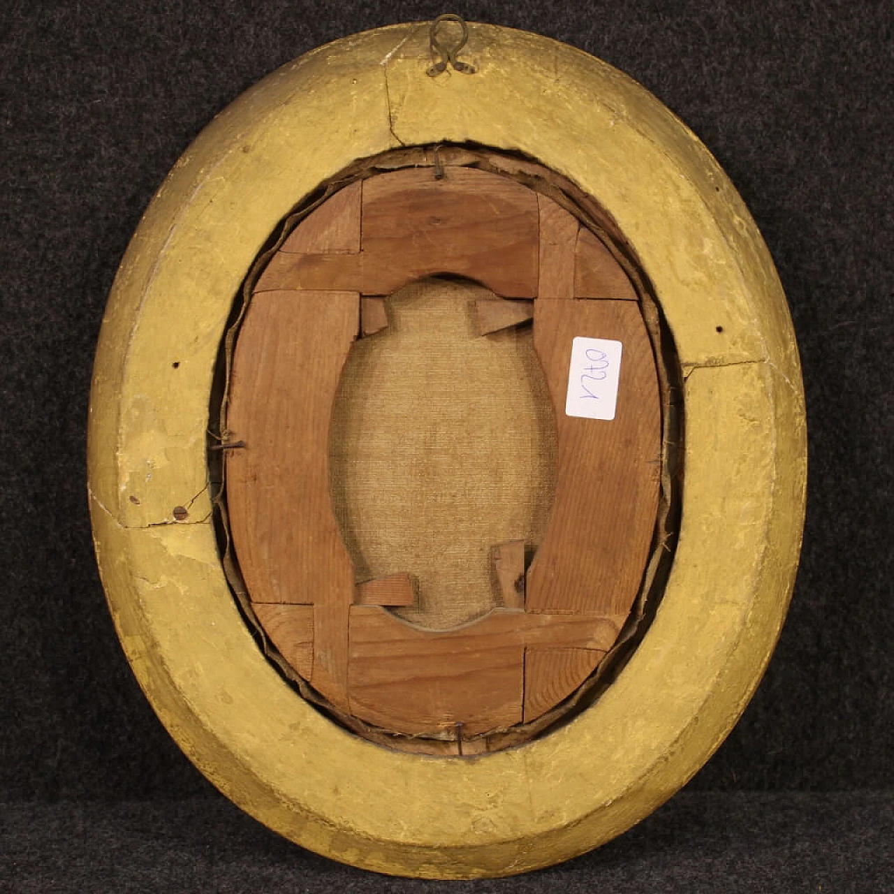 Oil on canvas of young woman with wooden frame, 19th century 11