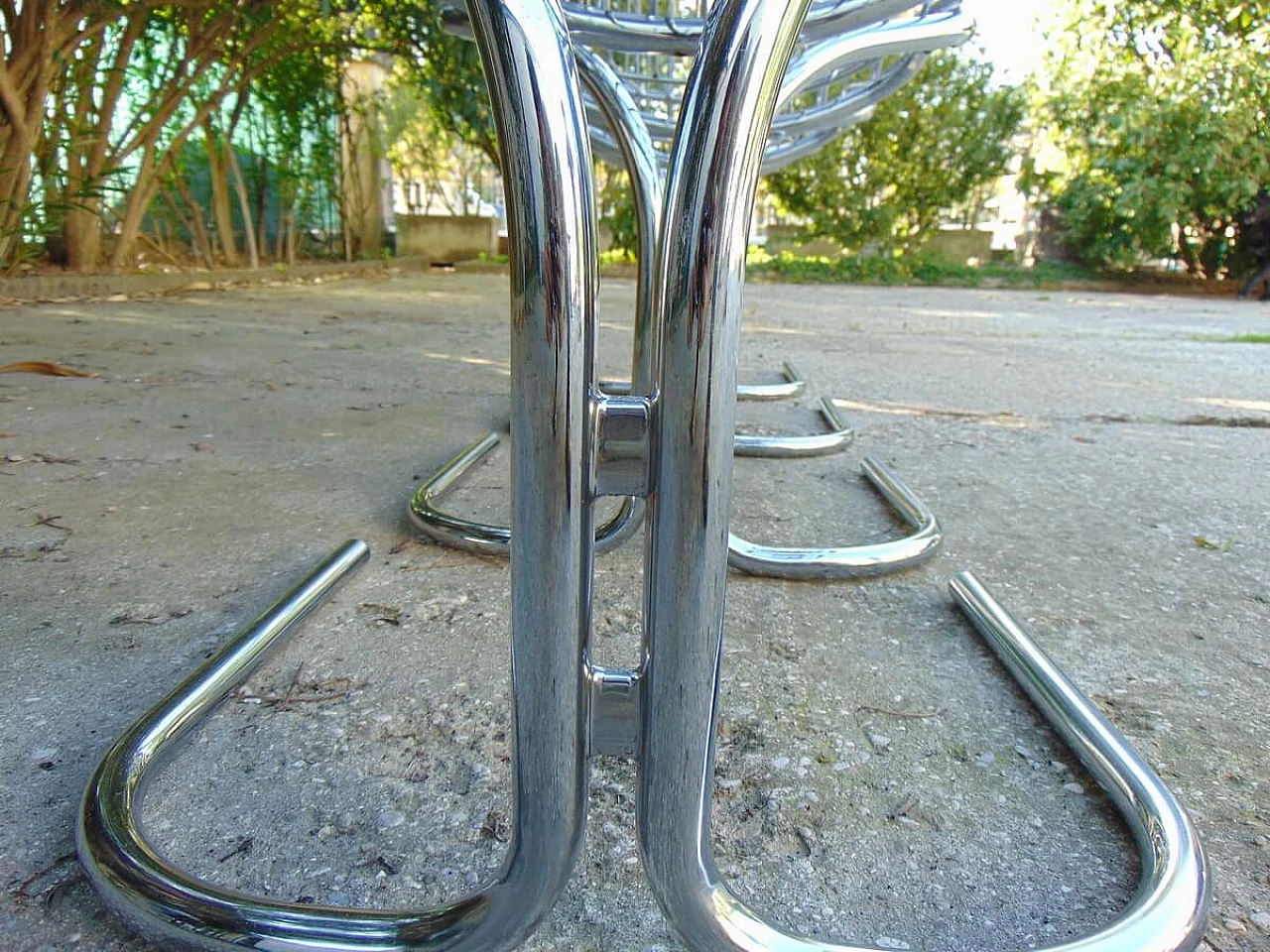 4 Chrome-plated tubular chairs by Gastone Rinaldi, 1960s 3