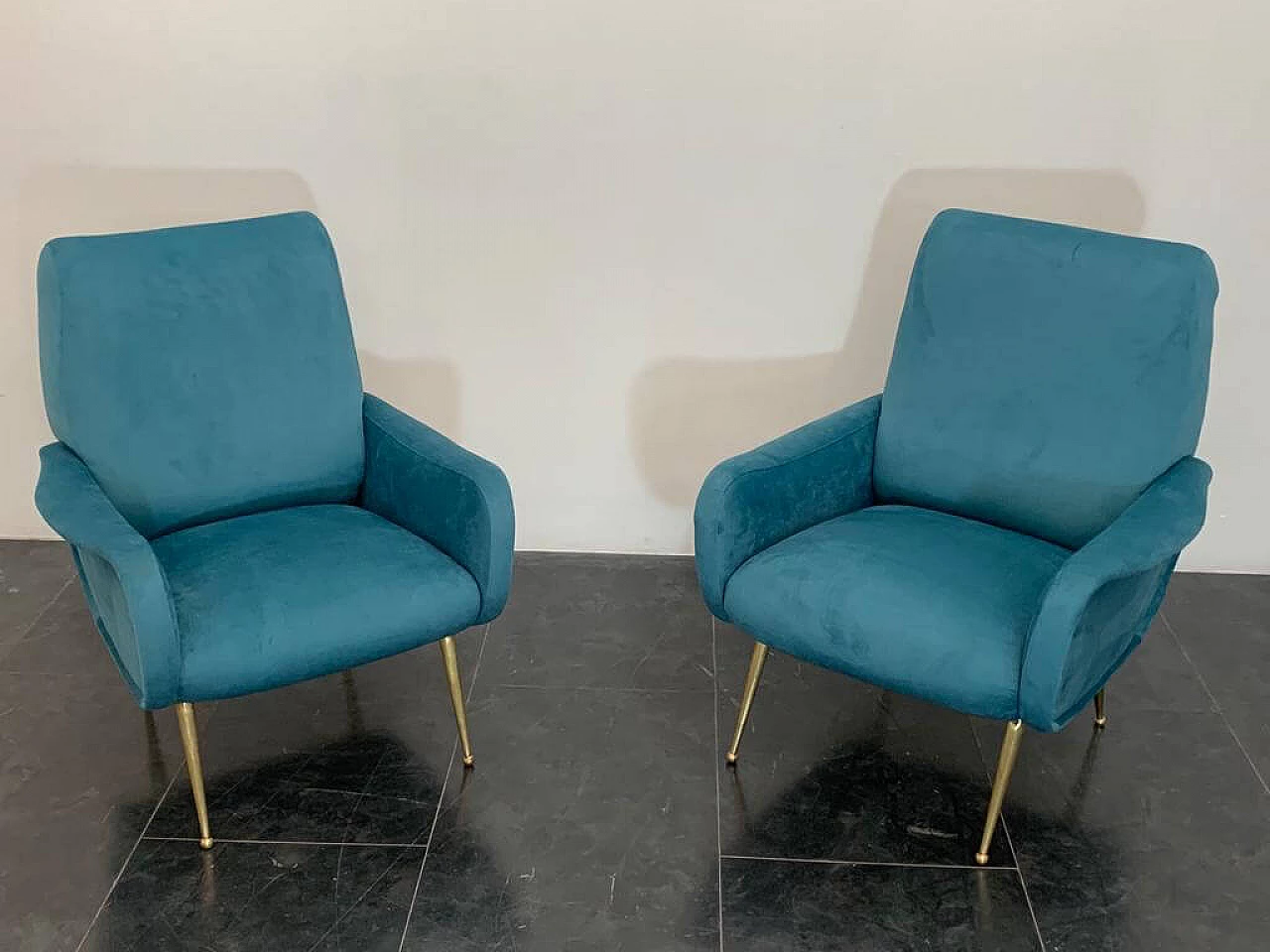 Pair of blue velvet armchairs in the style of Marco Zanuso, 1950s 3