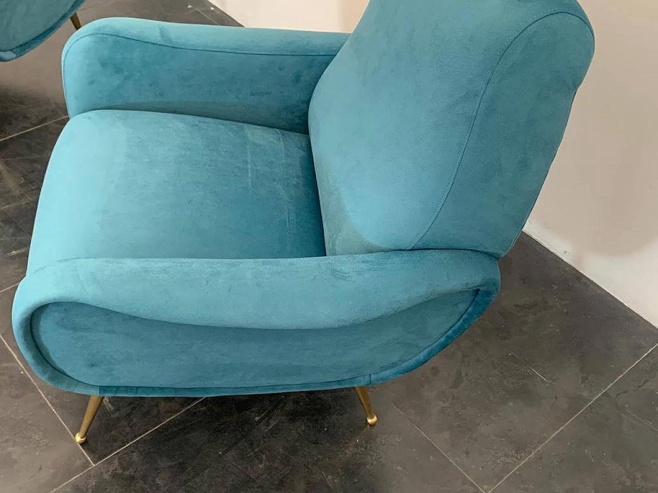 Pair of blue velvet armchairs in the style of Marco Zanuso, 1950s 5