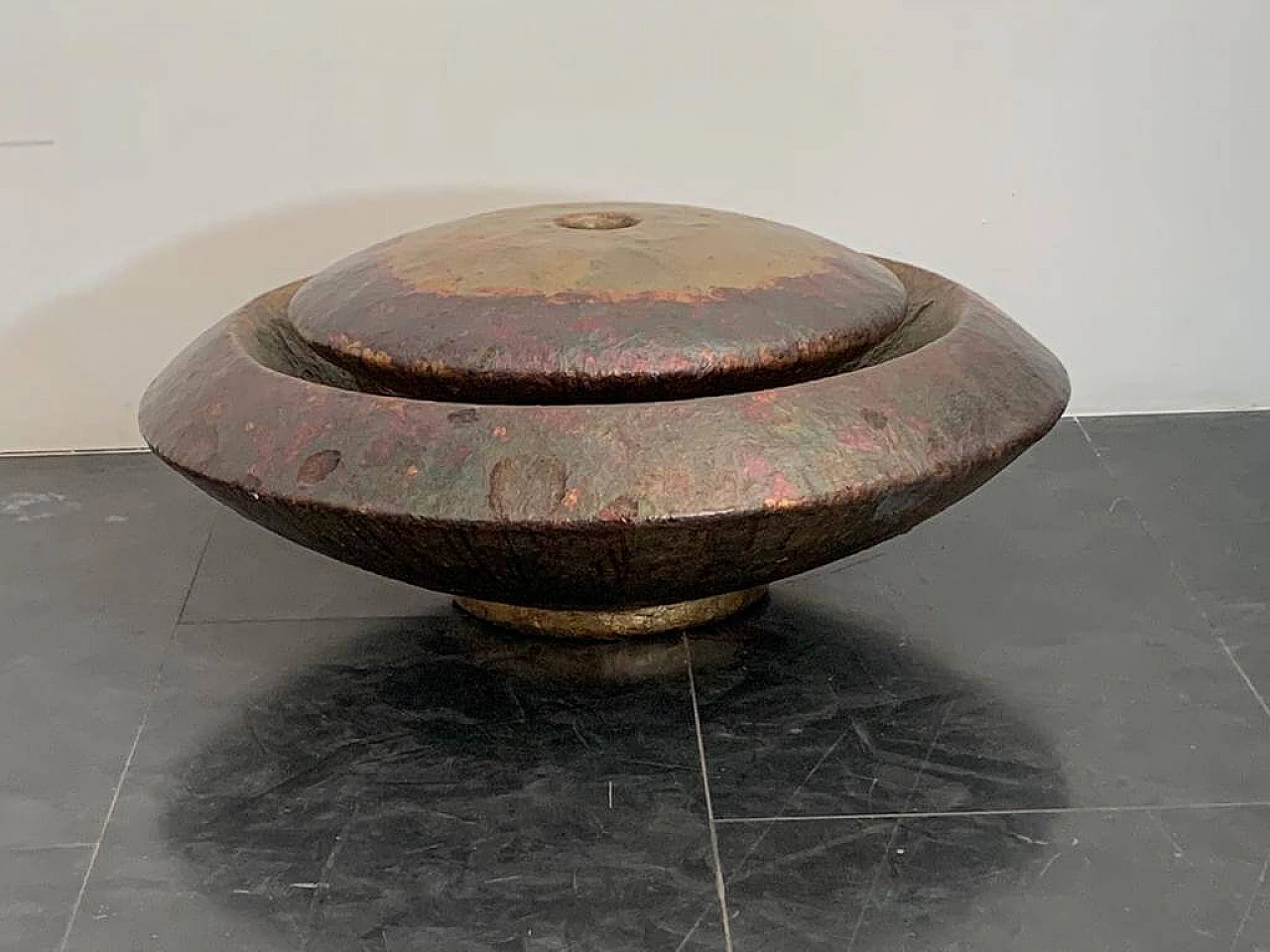 Astral Disk Fountain by Ravi Canta in fibreglass and copper, 1990s 3