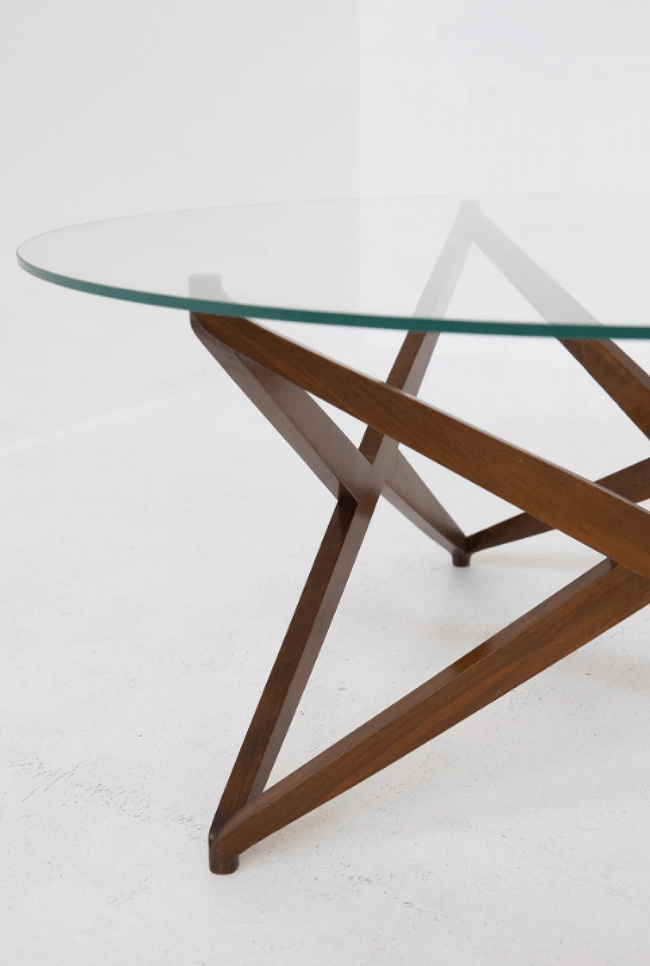 Tavolino in legno e vetro a forma di stella di Angelo Ostuni, anni '60 6