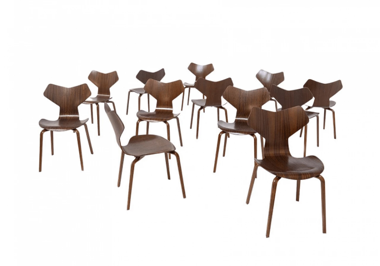 12 Gran Prix Chairs in wood by Arne Jacobsen, 1950s 1