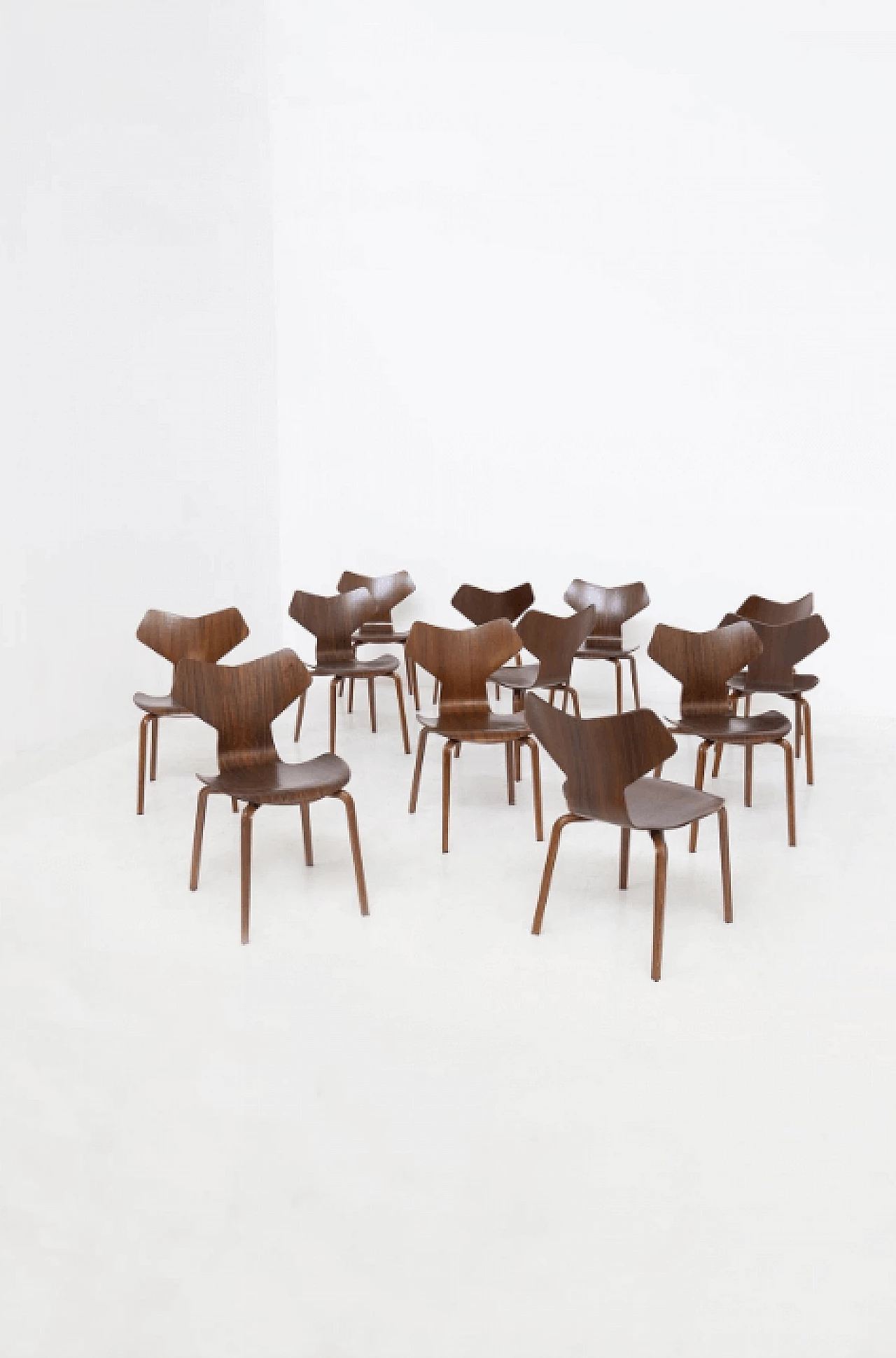 12 Gran Prix Chairs in wood by Arne Jacobsen, 1950s 2