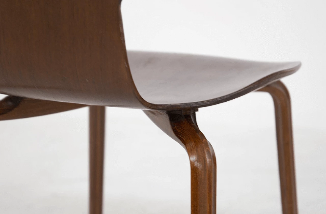 12 Sedie Gran Prix in legno, di Arne Jacobsen, anni '50 12