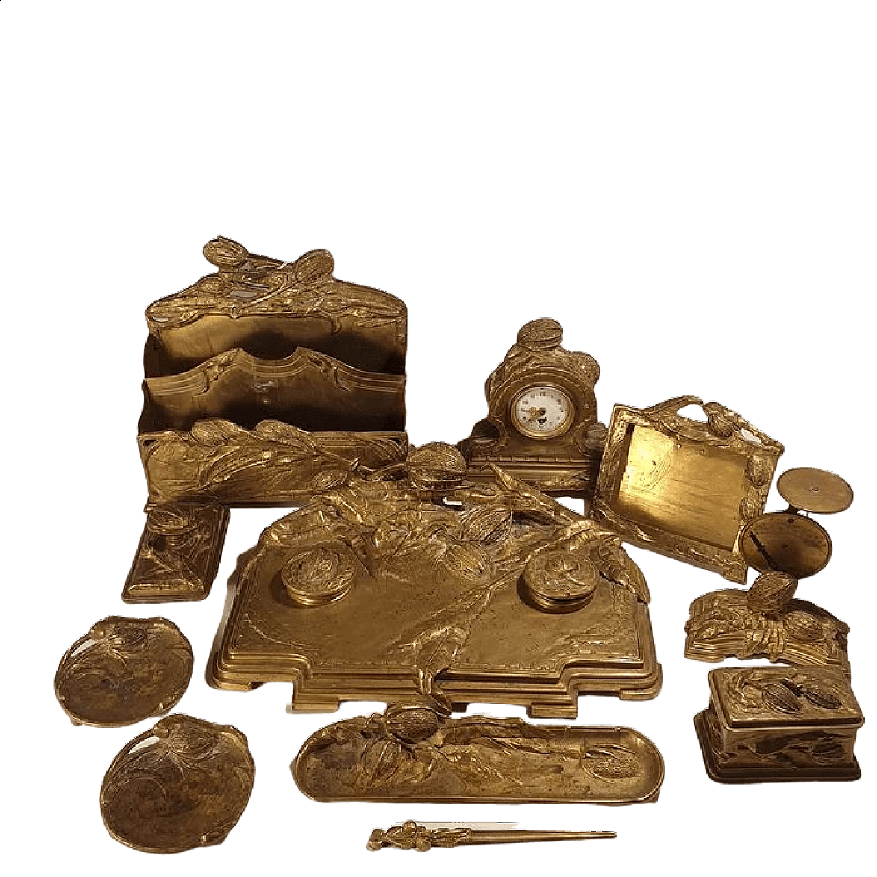 Bronze desk set by Marionnet, 19th century 15