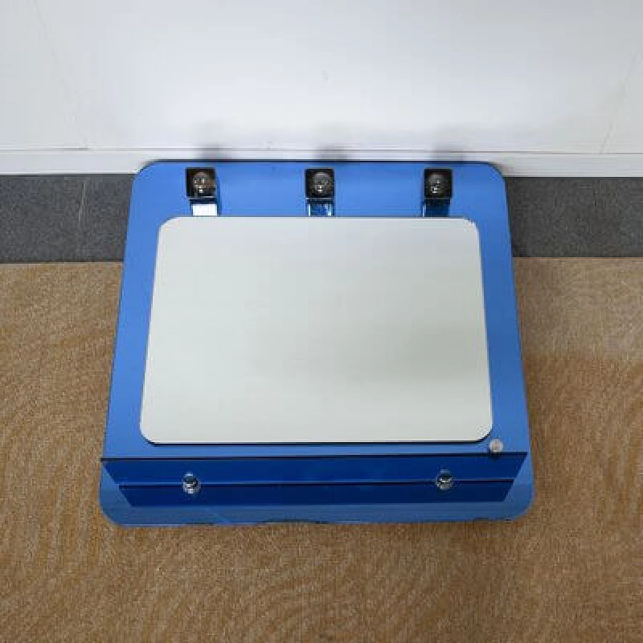 Specchio a 3 luci con mensola in vetro blu di Metalvetro, anni '70 5