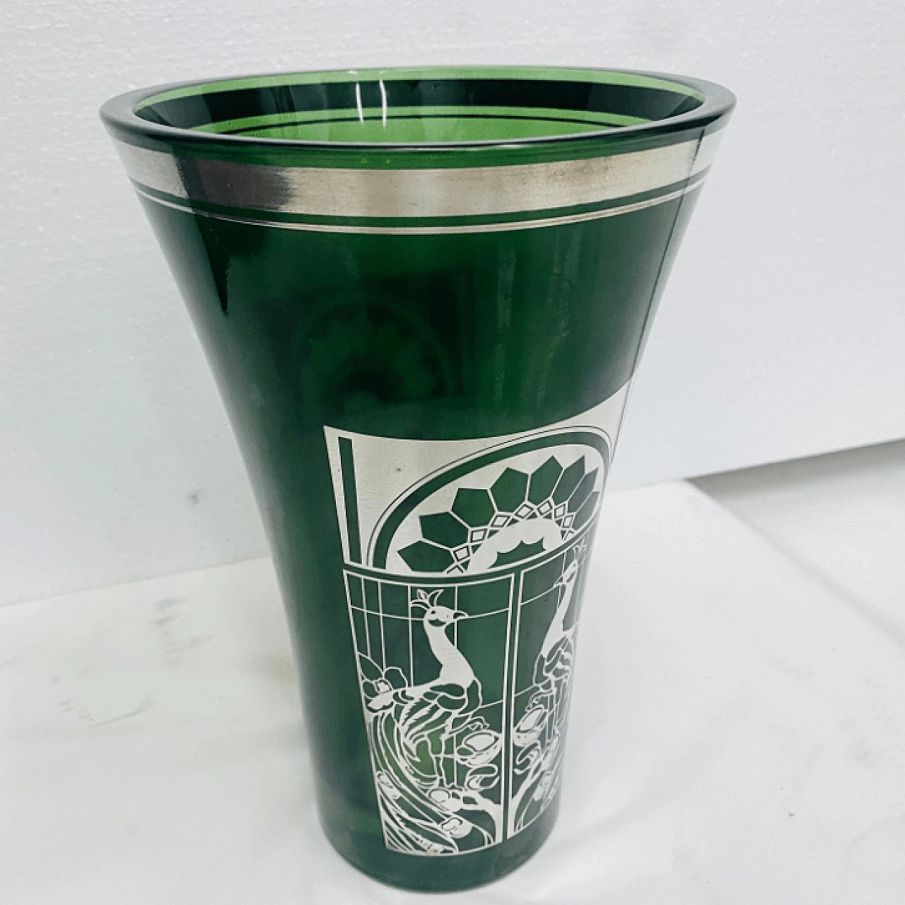 Italian green and silver glass vase, Art Nouveau style 5