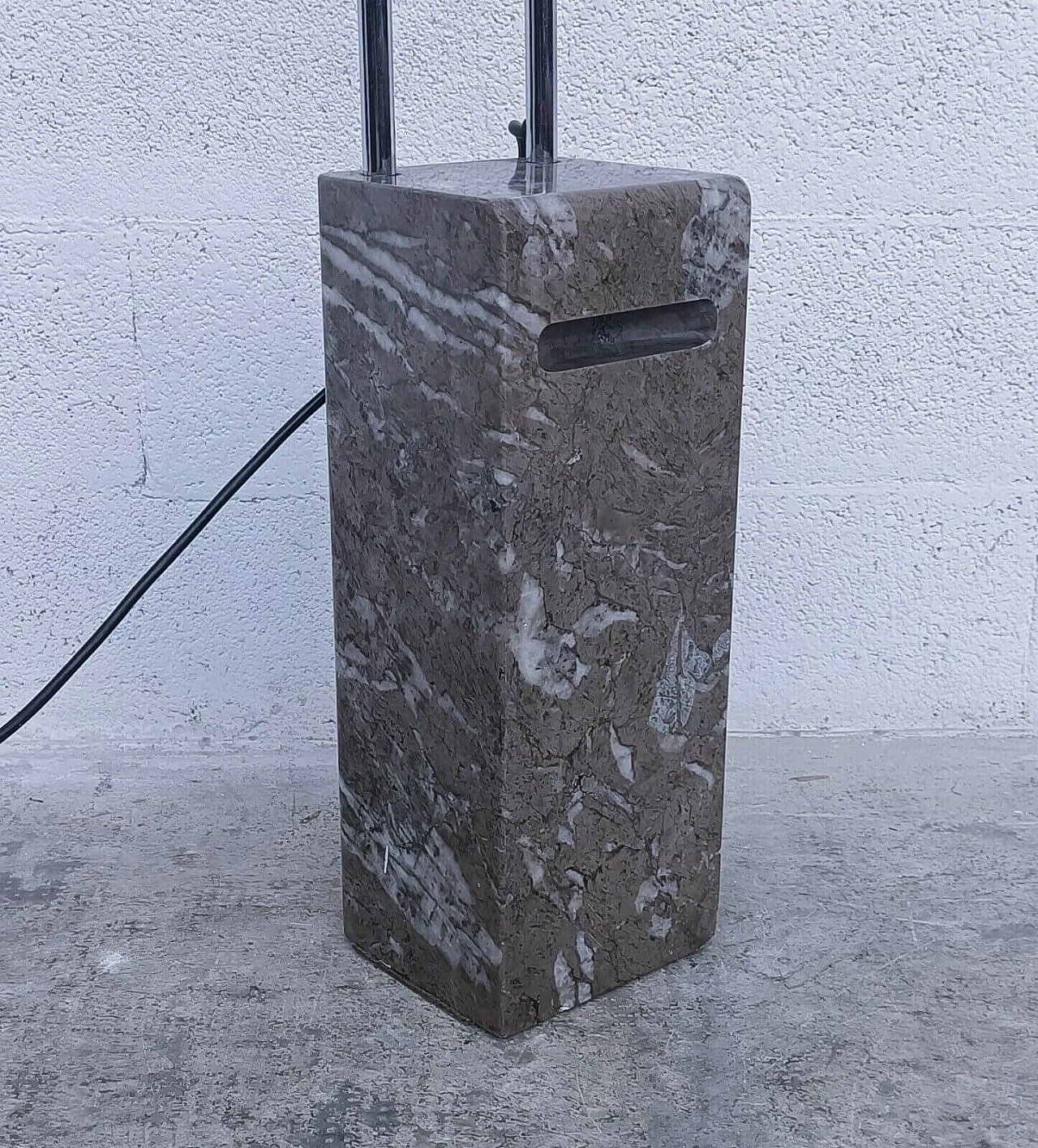 Lampada da terra Gesto di Bruno Gecchelin, anni '70 3