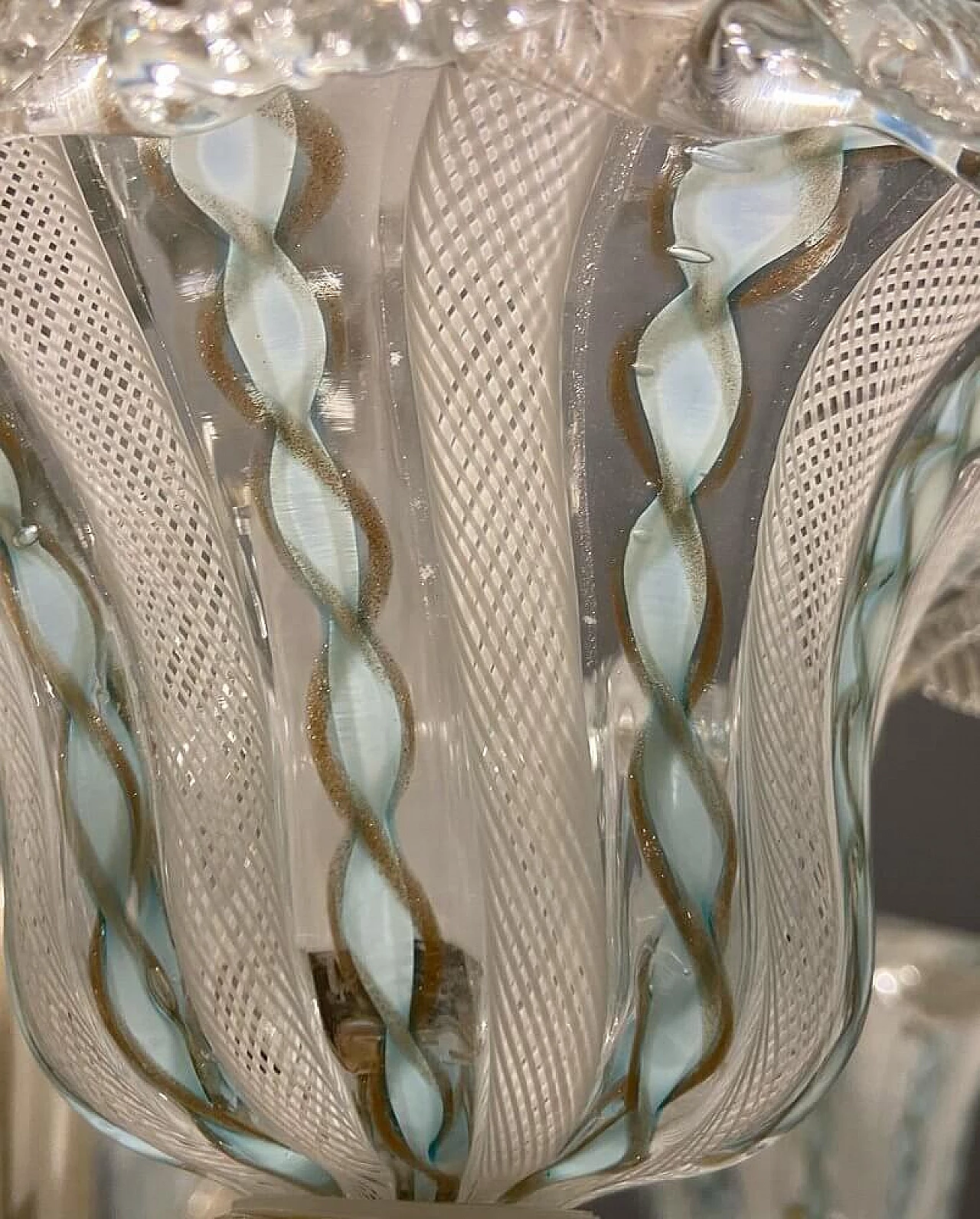 Murano glass reticello chandelier by Venini, 1960s 6