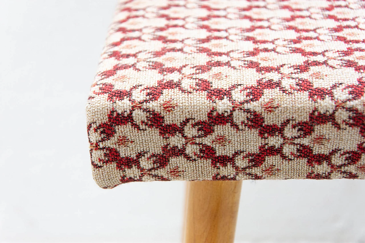 Sgabello poggiapiedi in legno di faggio imbottito, anni '60 8