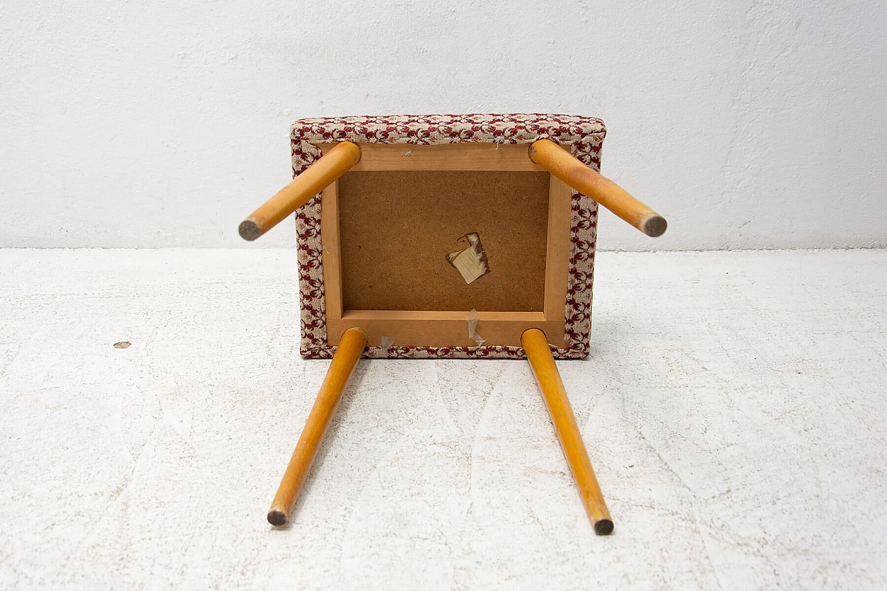 Sgabello poggiapiedi in legno di faggio imbottito, anni '60 10