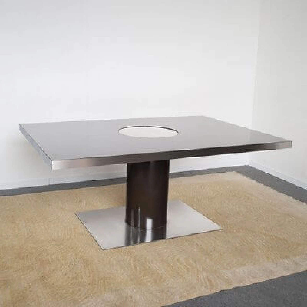 Mario Sabot table with Formica top and central swivel foot, 1970s 23