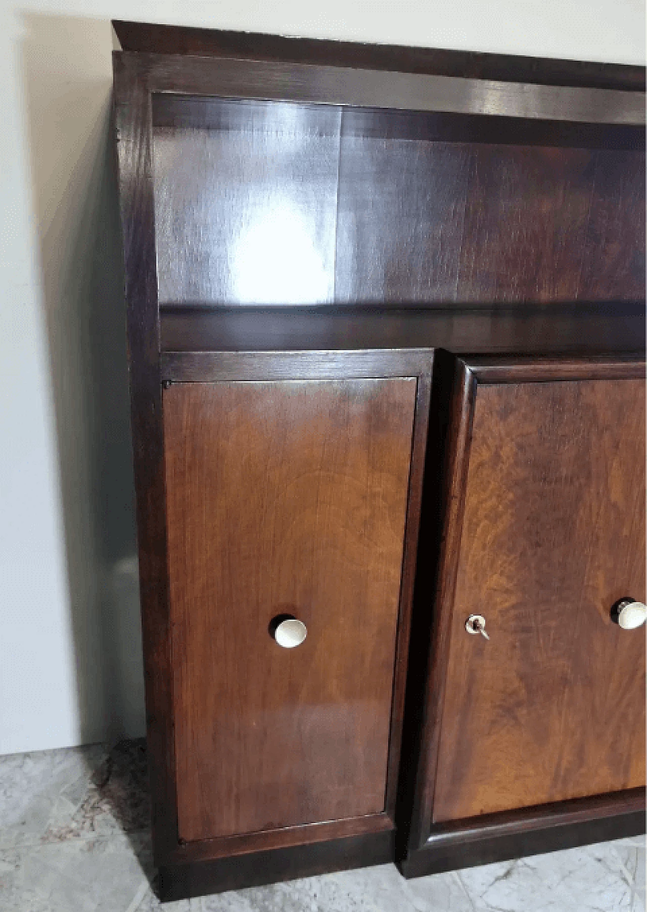 Credenza con ante in legno di noce, anni '30 7