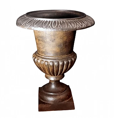 French iron Medicean vase in Renaissance style, 19th century