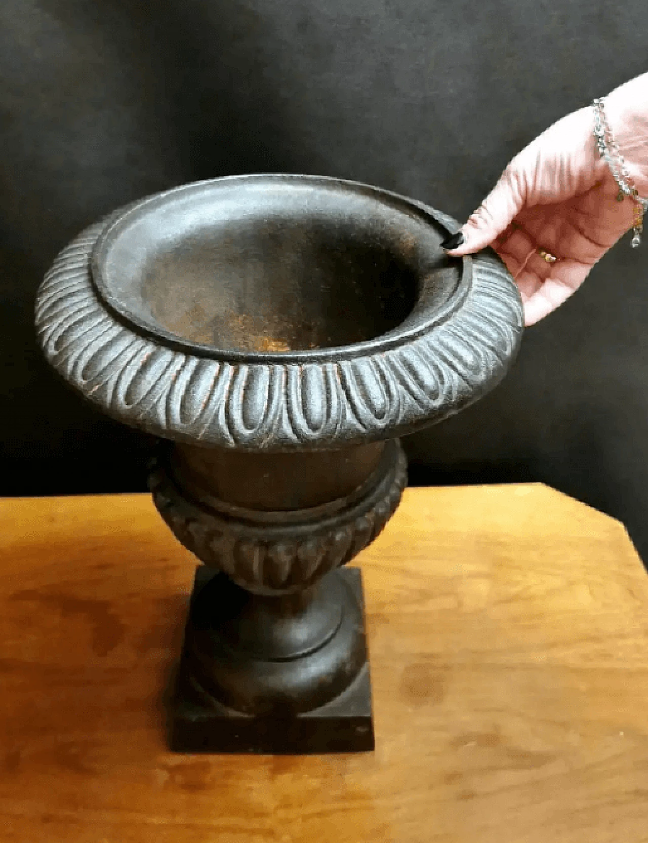 Vaso mediceo francese in ferro in stile rinascimentale, '800 14