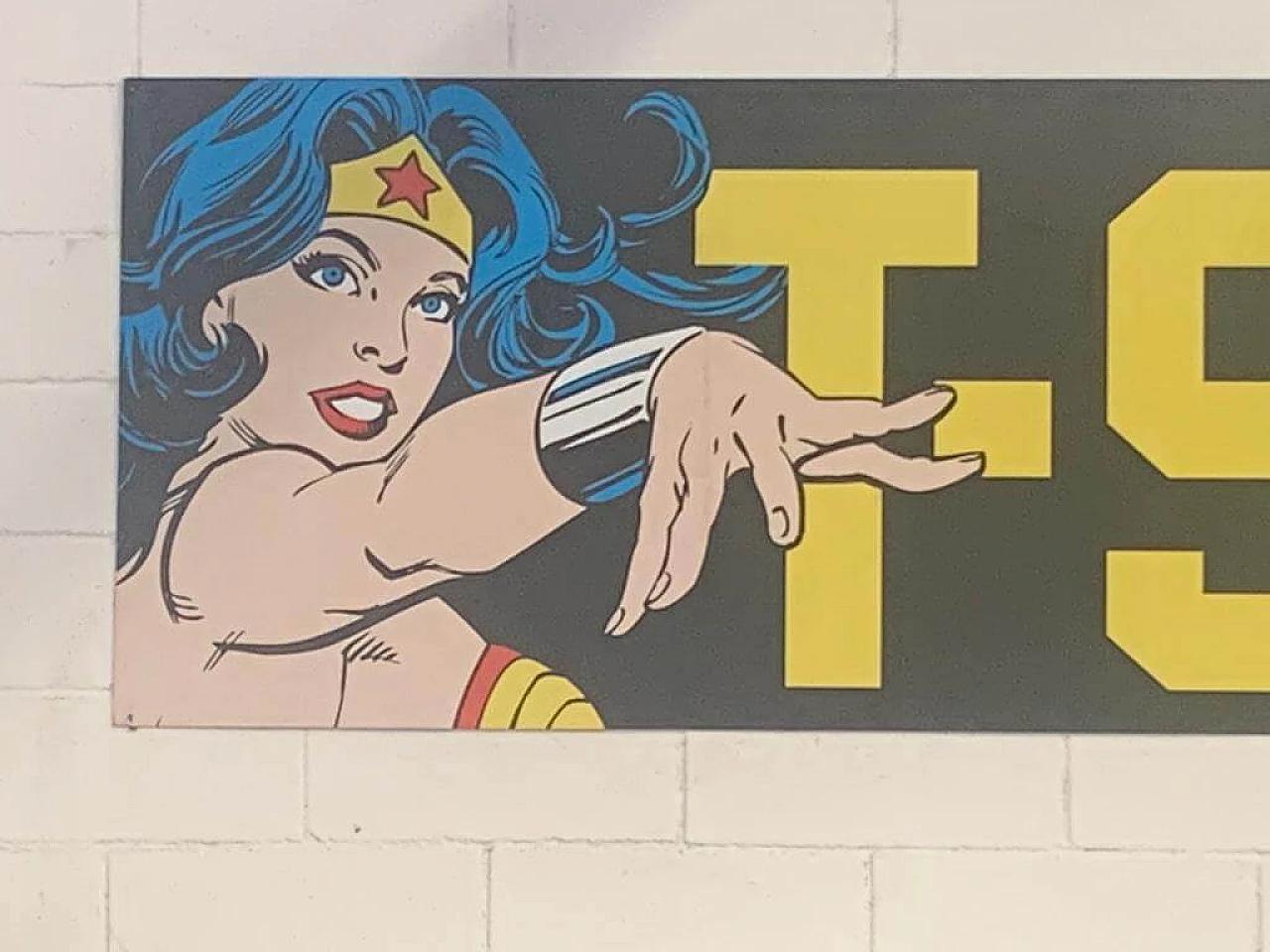 Aluminium panel with super heroes, 1970s 6