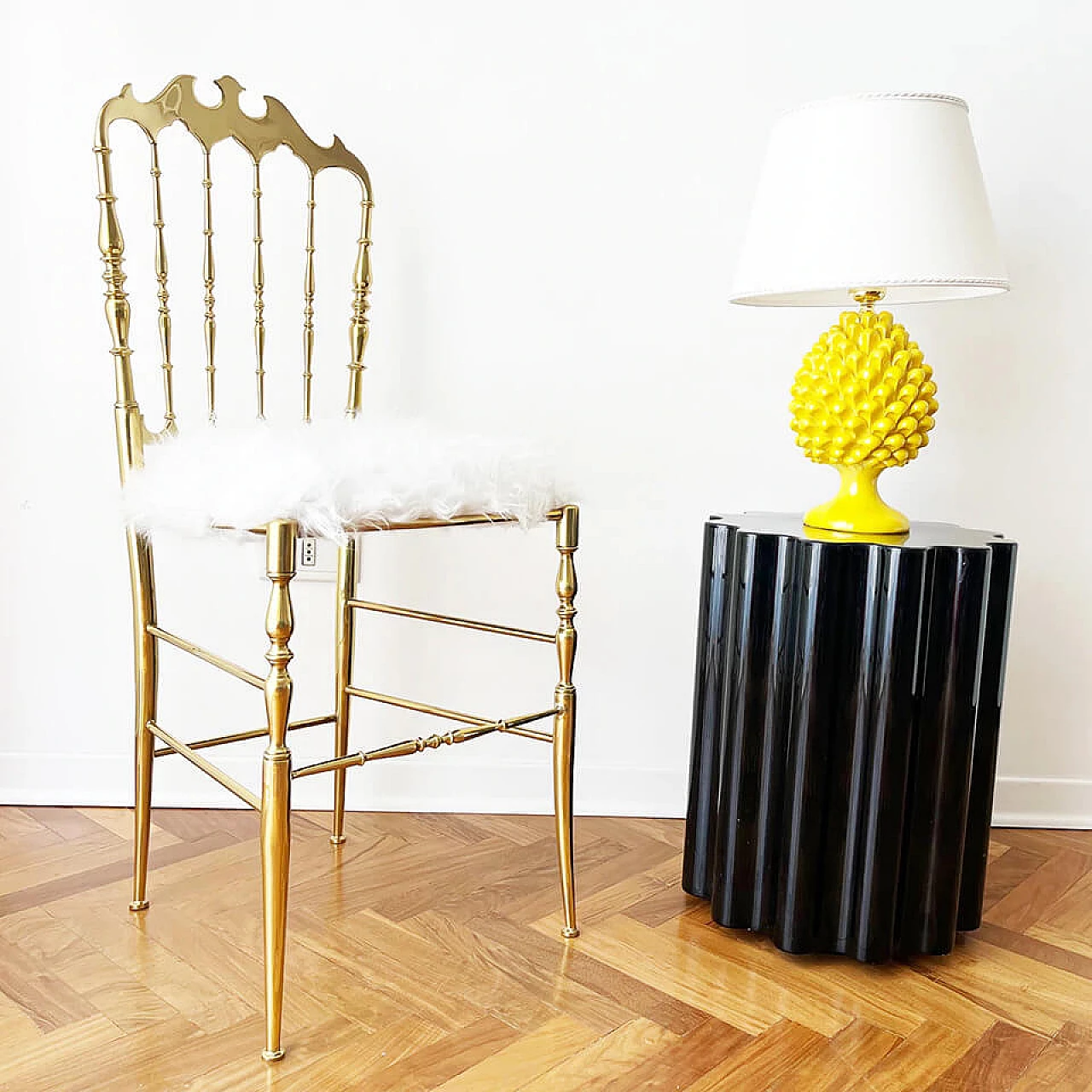 Chair in brass and synthetic fur by Gaetani Descalzi, 50s 3