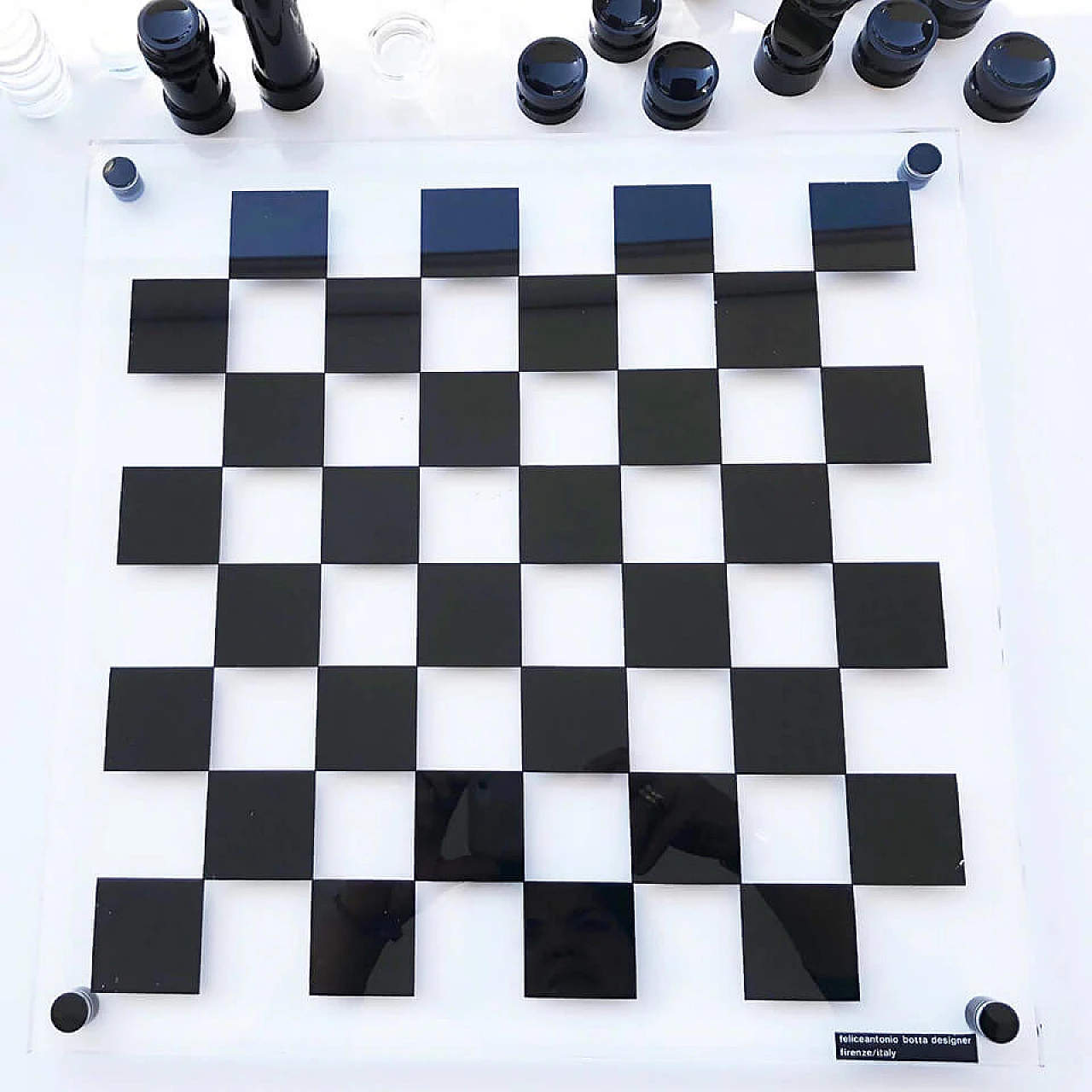 Chessboard in lucite by Felice Antonio Botta, 70s 2