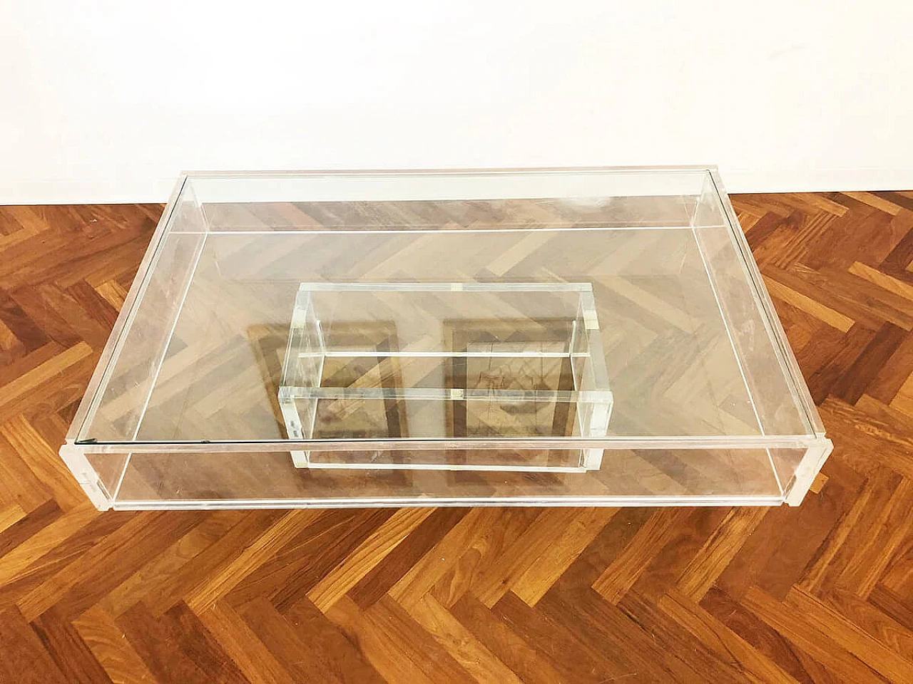 Coffe table in plexiglass and glass, 70s 3