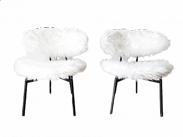 Pair of White Winter armchairs in iron and faux fur, 60s