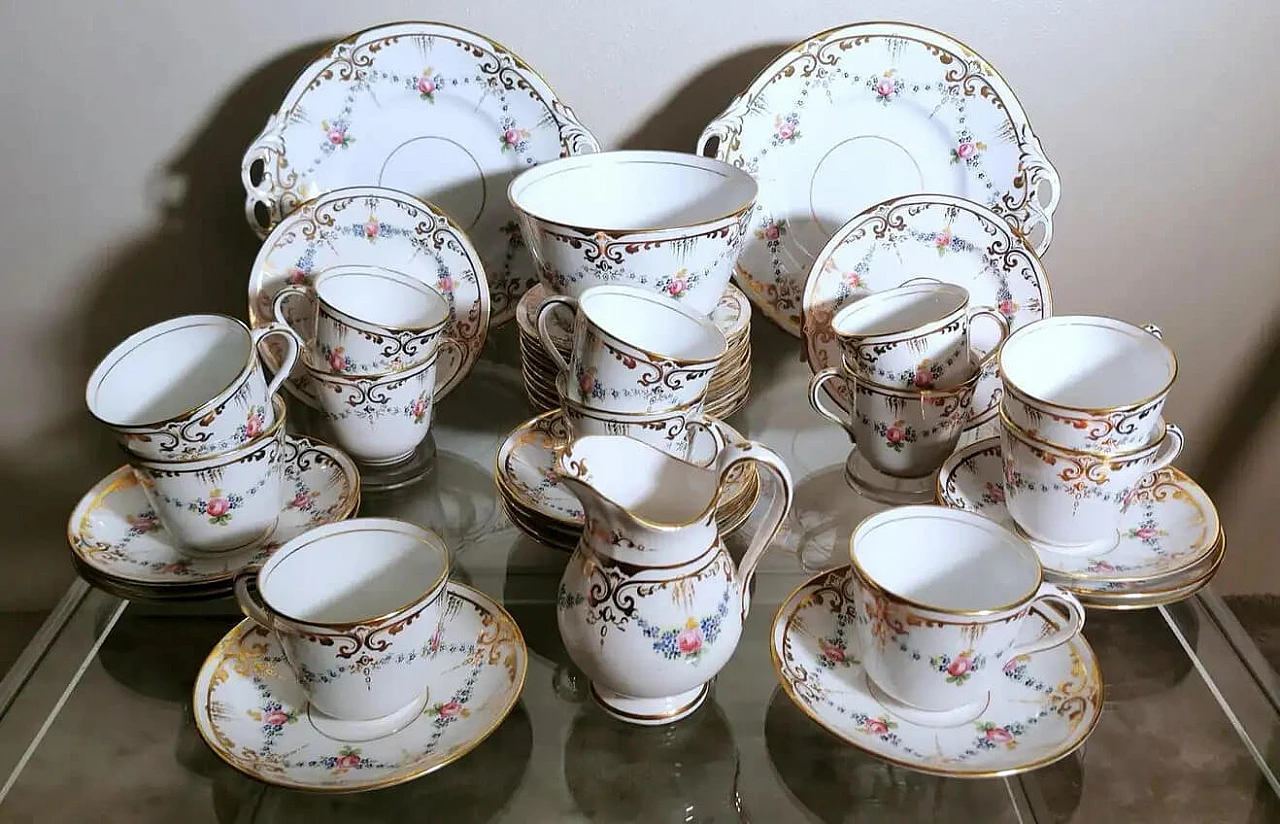 Servizio da caffè o da tè da 28 pezzi in porcellana di Parigi in stile Napoleone III, anni '30 1