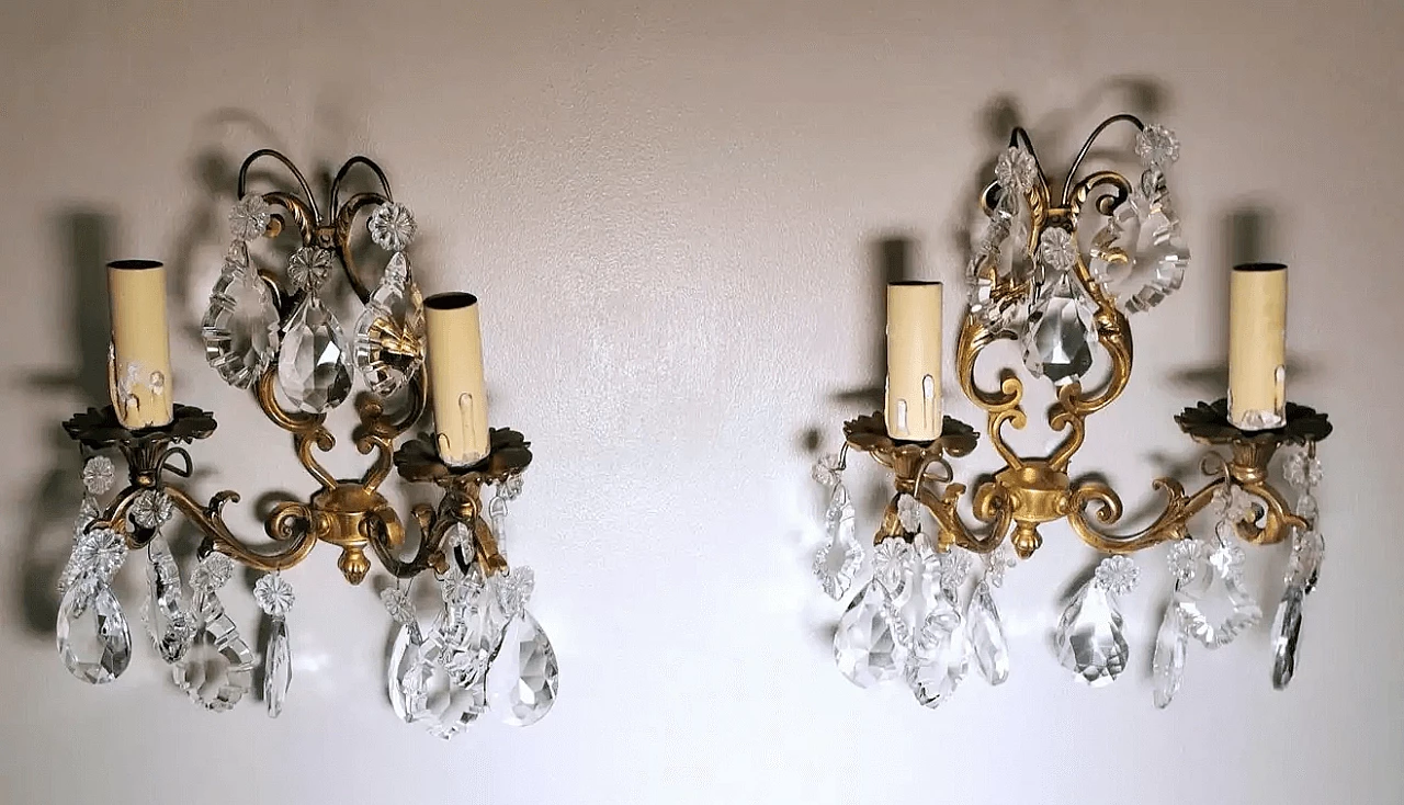 Pair of Louis XVI wall sconces in brass and crystal, 50s 1