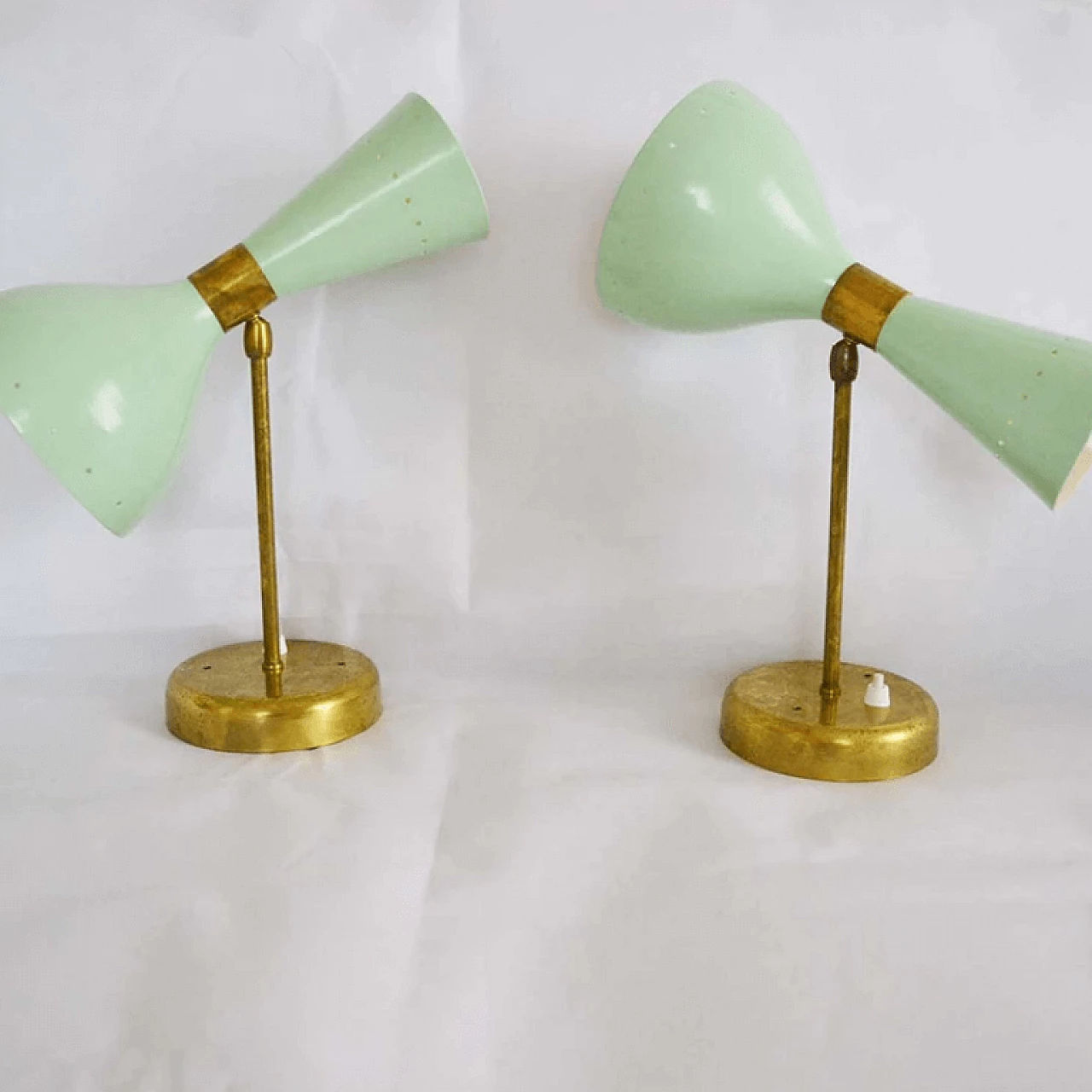Pair of Stilnovo metal and brass wall sconces, 1950s 7