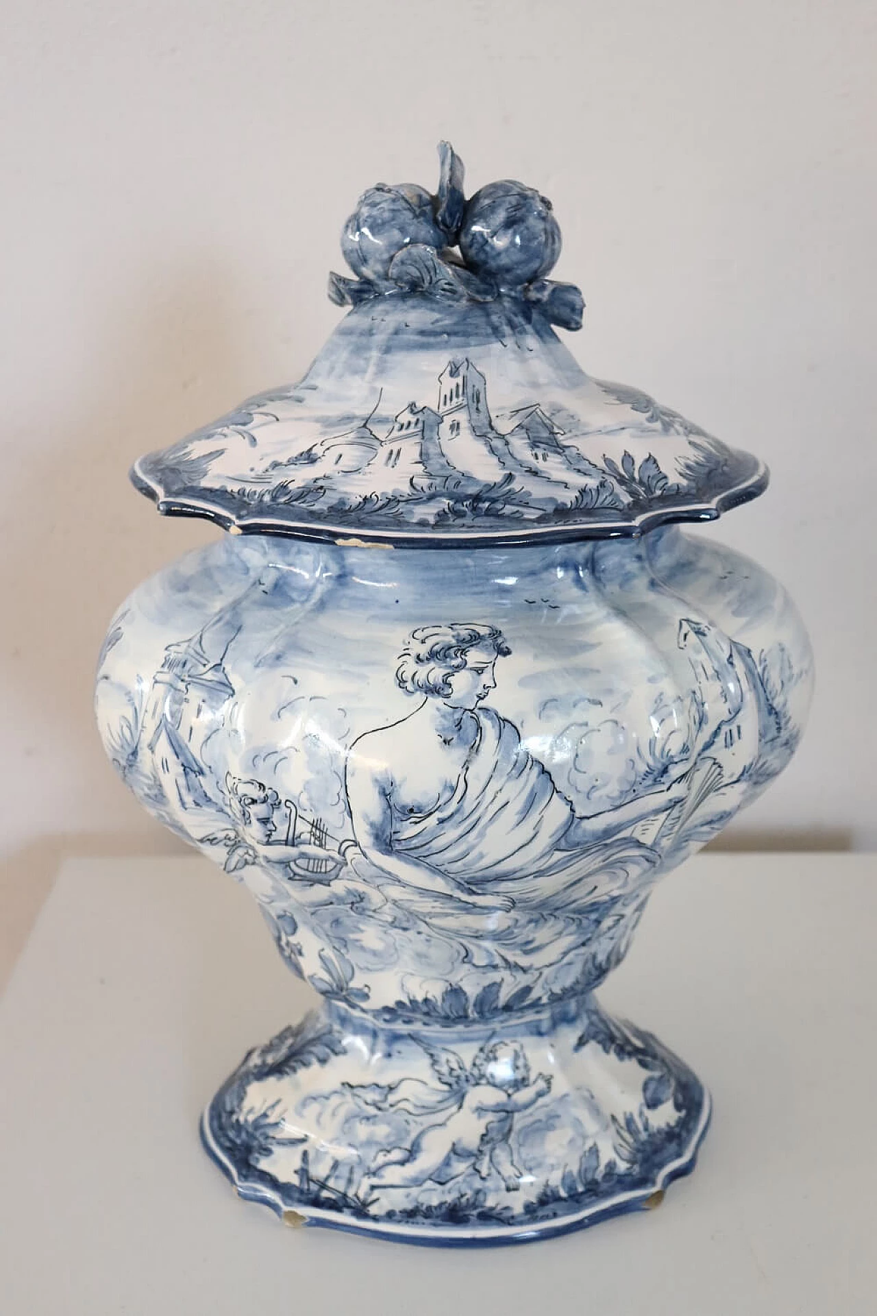 Alba Docilia artistic ceramic vase, 1930s 6