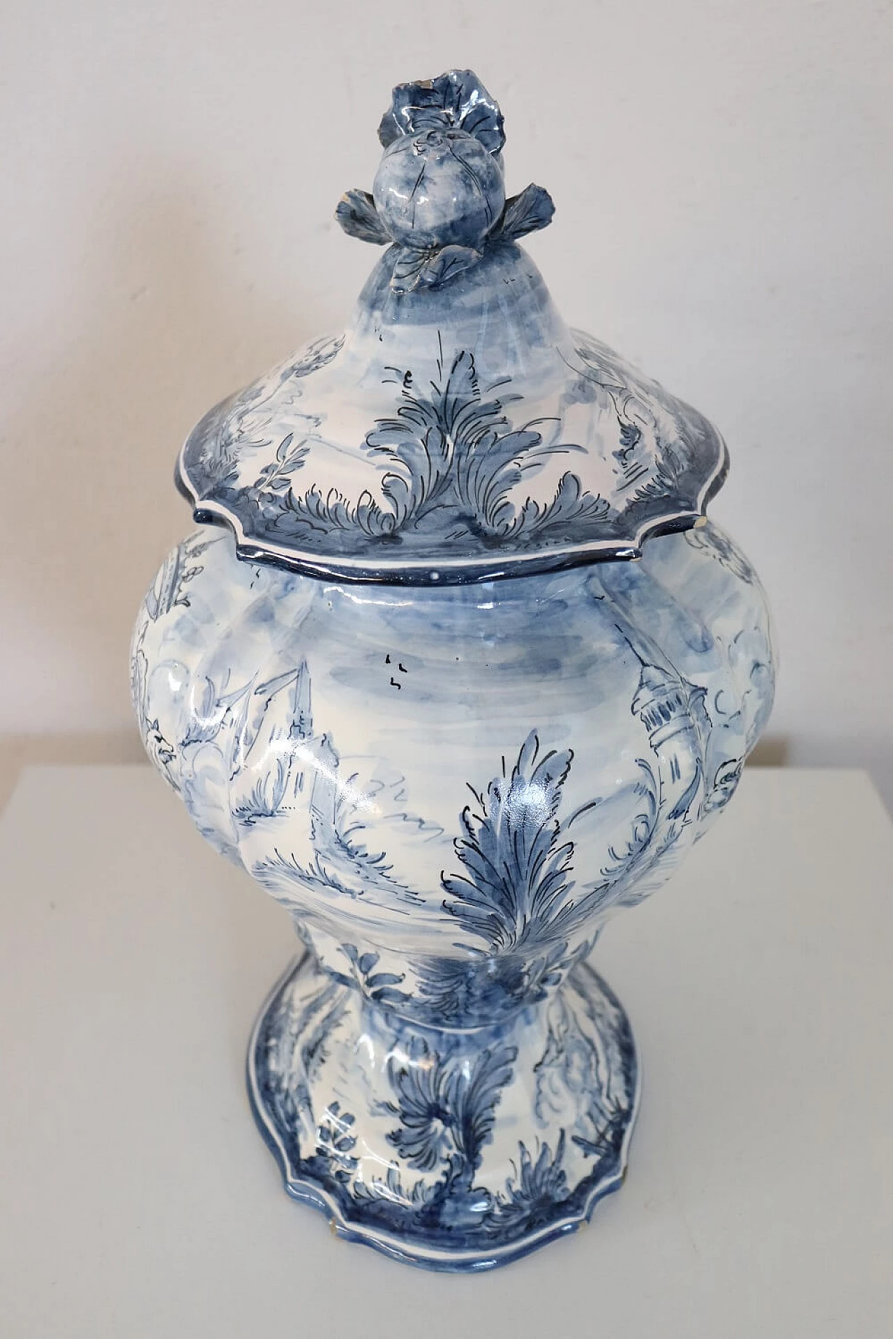 Alba Docilia artistic ceramic vase, 1930s 9