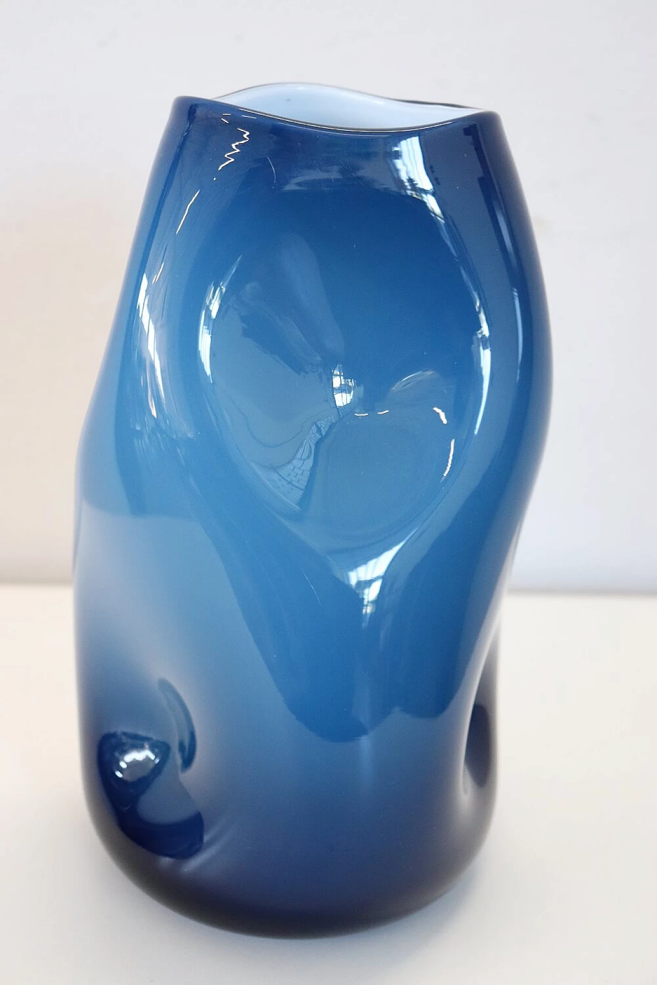 Blue vase in layered Murano art glass, 1970s 3