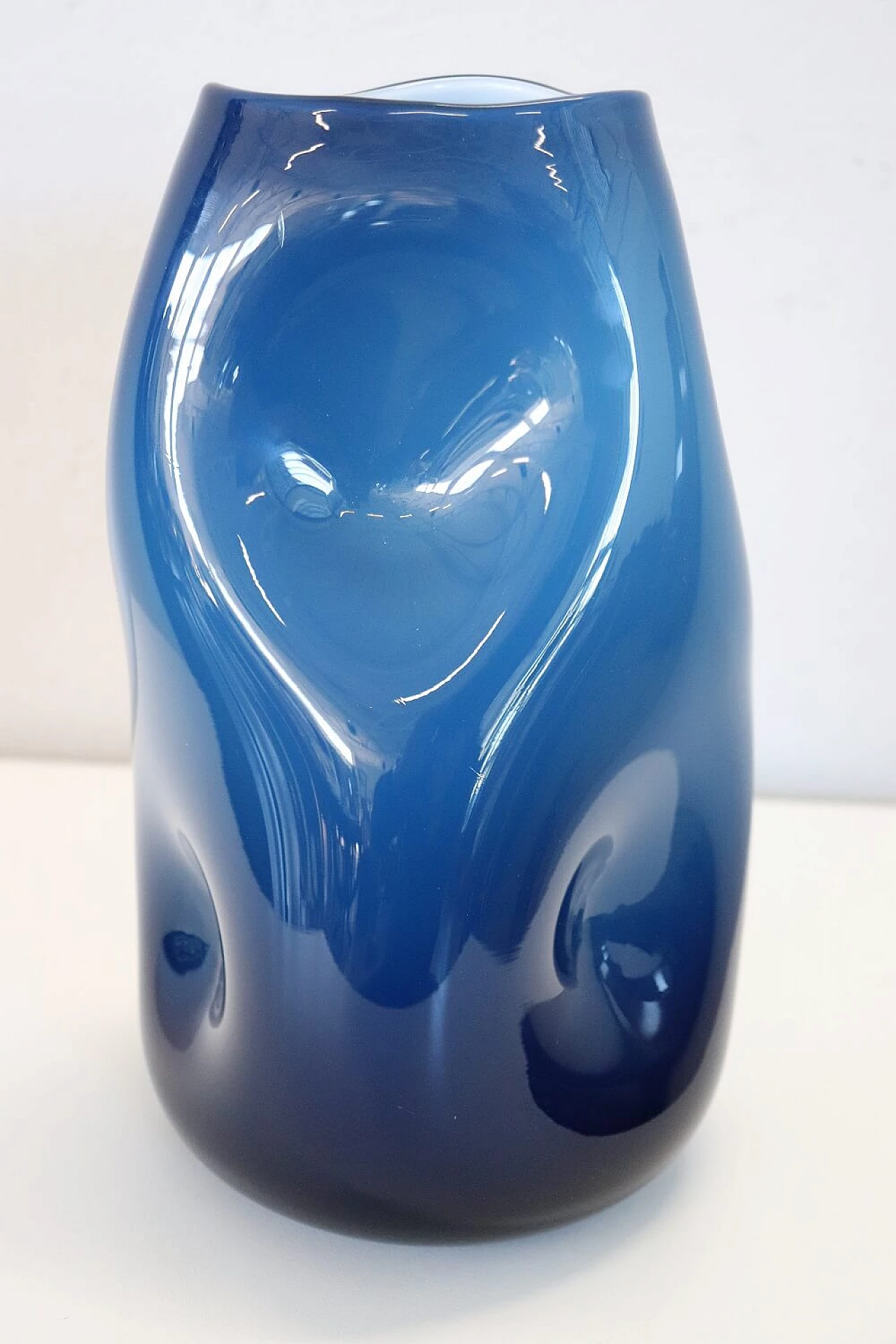 Blue vase in layered Murano art glass, 1970s 5