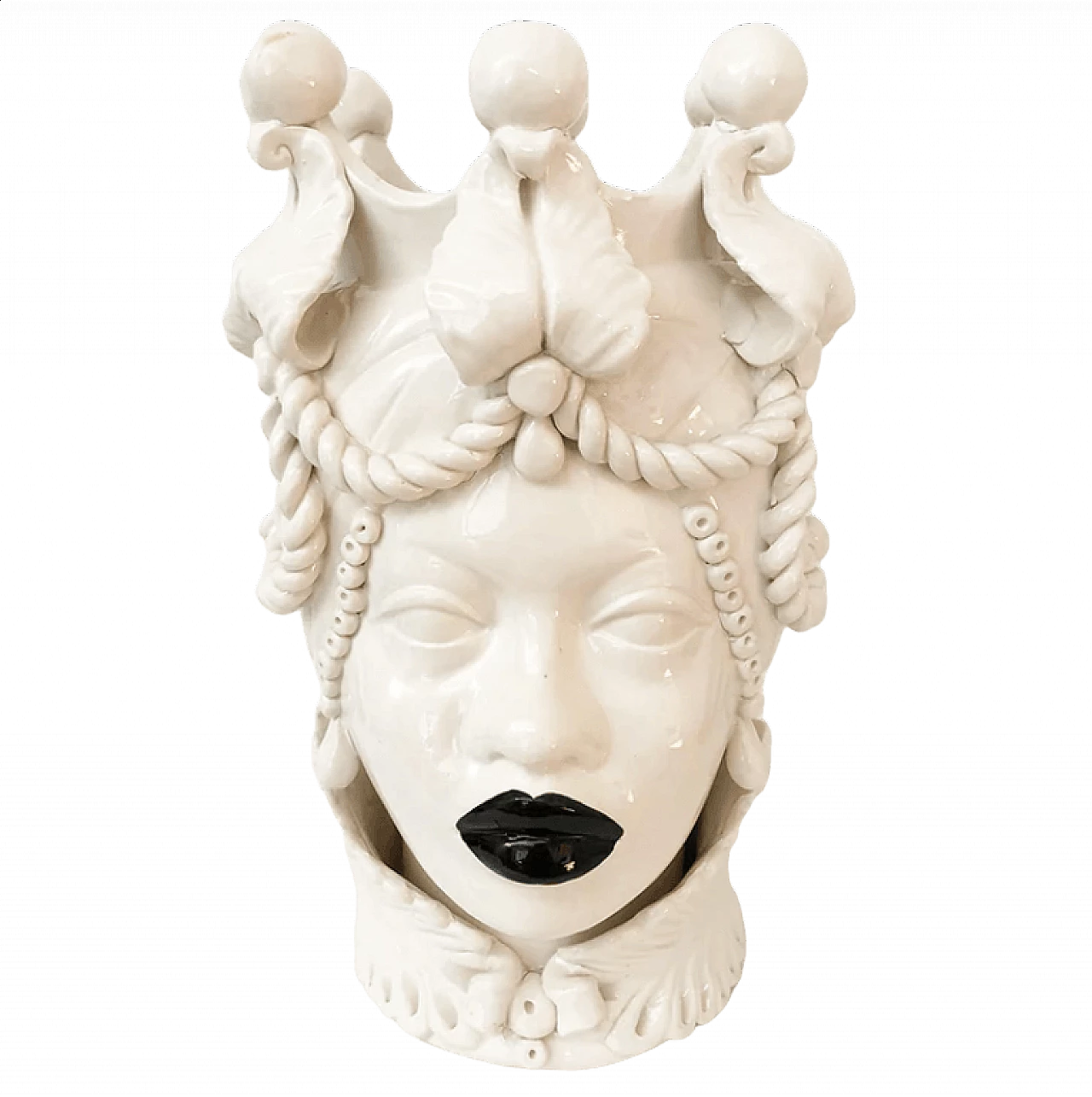 Caltagirone vase depicting a Moor's head 6