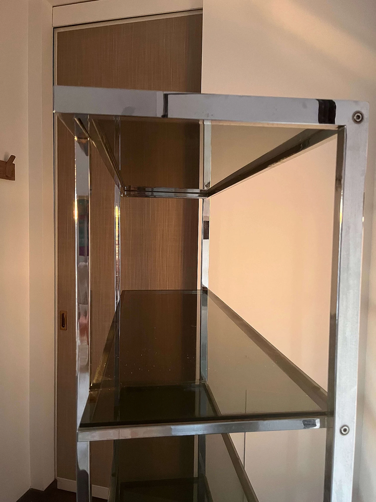 Chrome metal and smoked glass bookcase, 1970s 7
