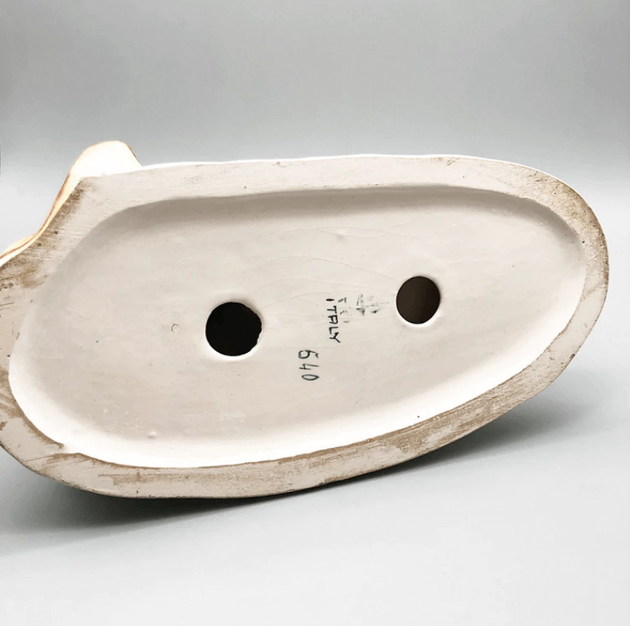 Sculpture depicting a shepherdess in ceramic, 1950s 5