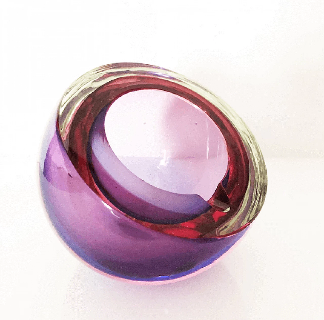 Purple Murano glass ashtray, 1960s 1
