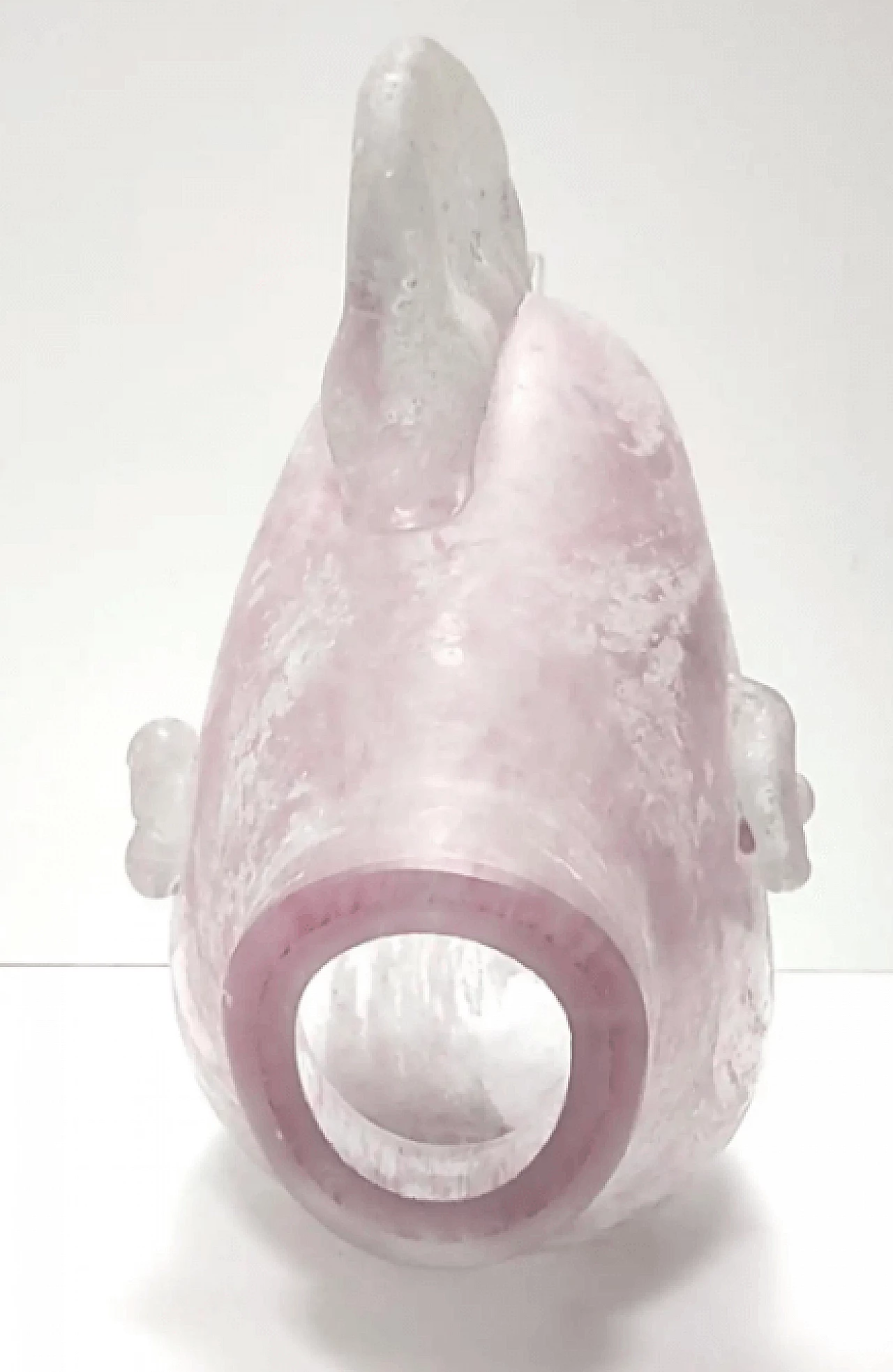 Sculpture depicting a fish in hollow glass, 1980s 11