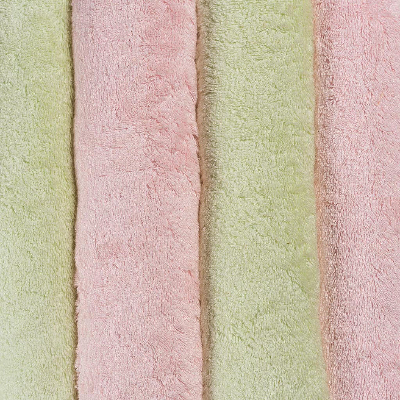 Poltrona circolare in legno con cuscino in spugna, anni '60 6