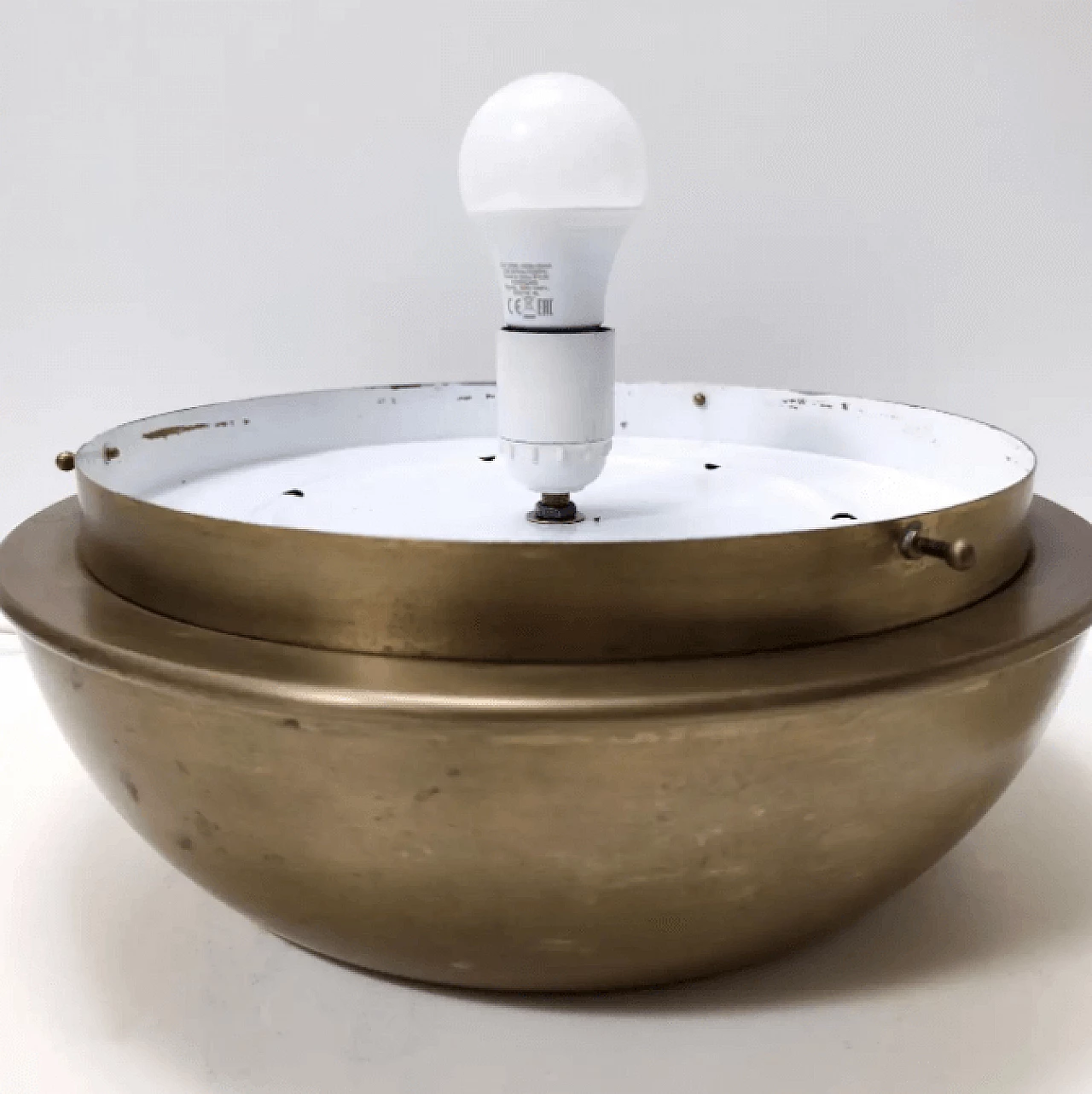 Murano opaline glass and brass table lamp, 1980s 7