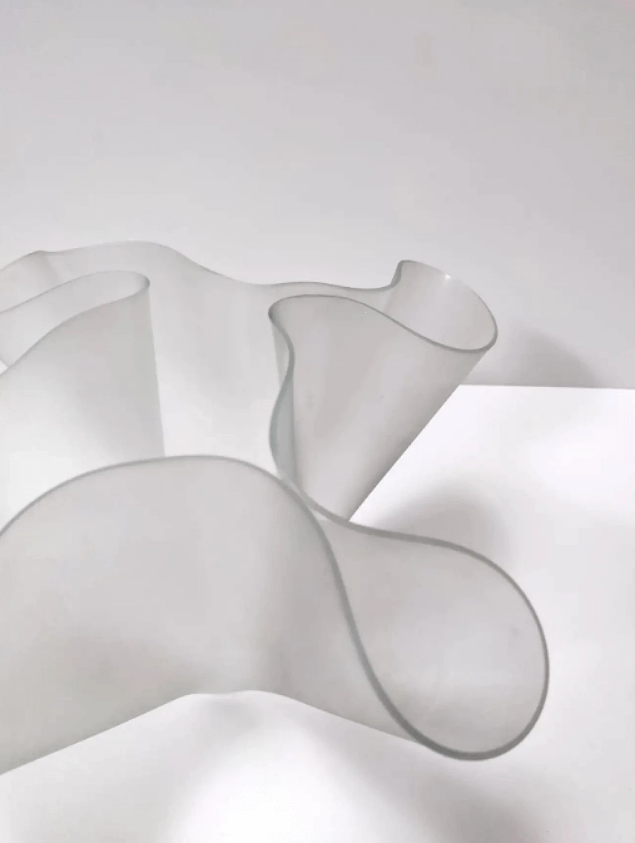 Vaso Cartoccio di Pietro Chiesa per Fontana Arte, anni '60 9