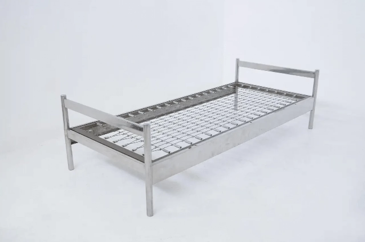 Steel single bed by Luigi Caccia Dominioni for Vip's Residence, 1960s 2