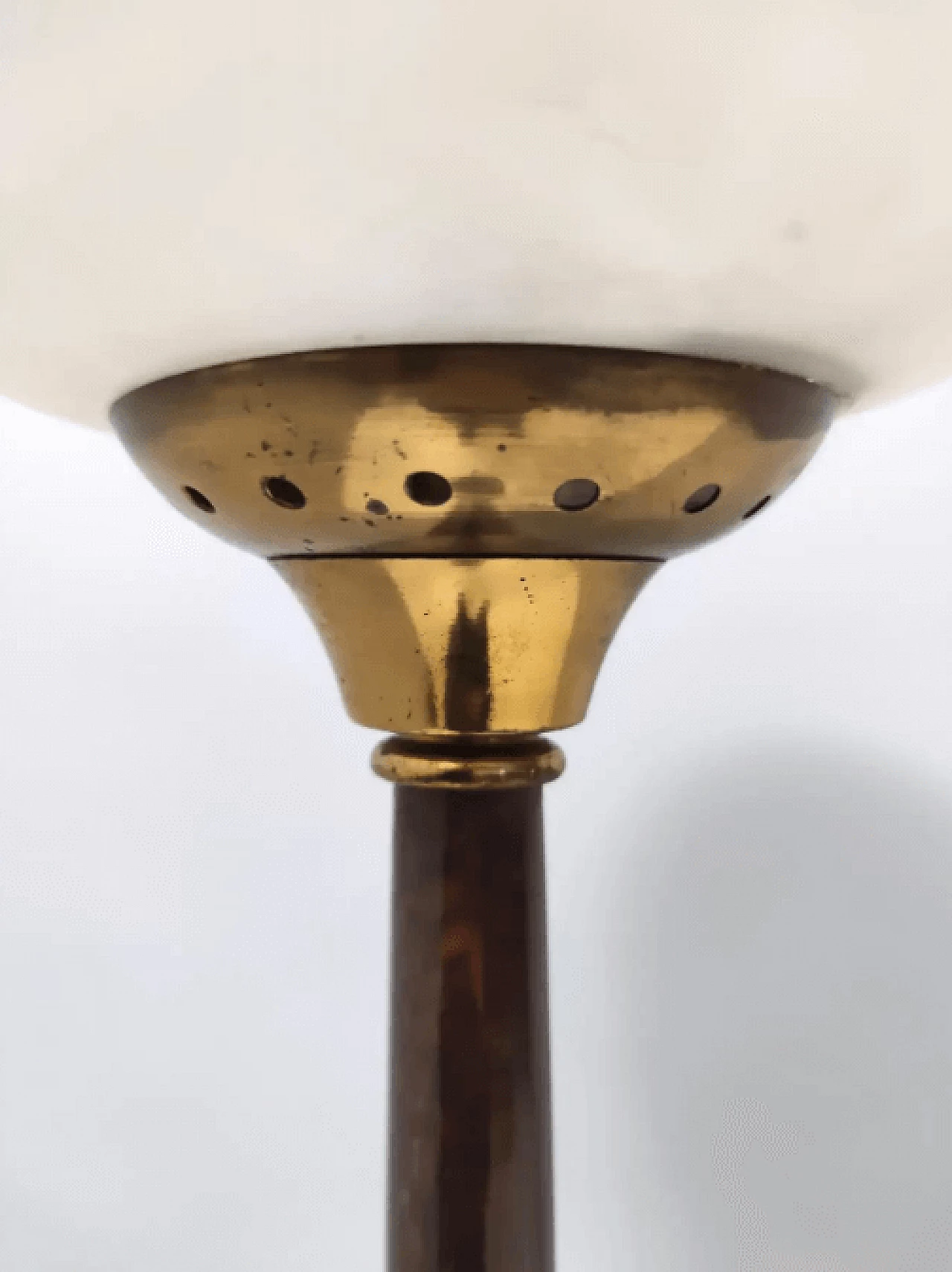 Lampada da terra in vetro opalino, faggio e ottone con base in marmo, anni '50 9